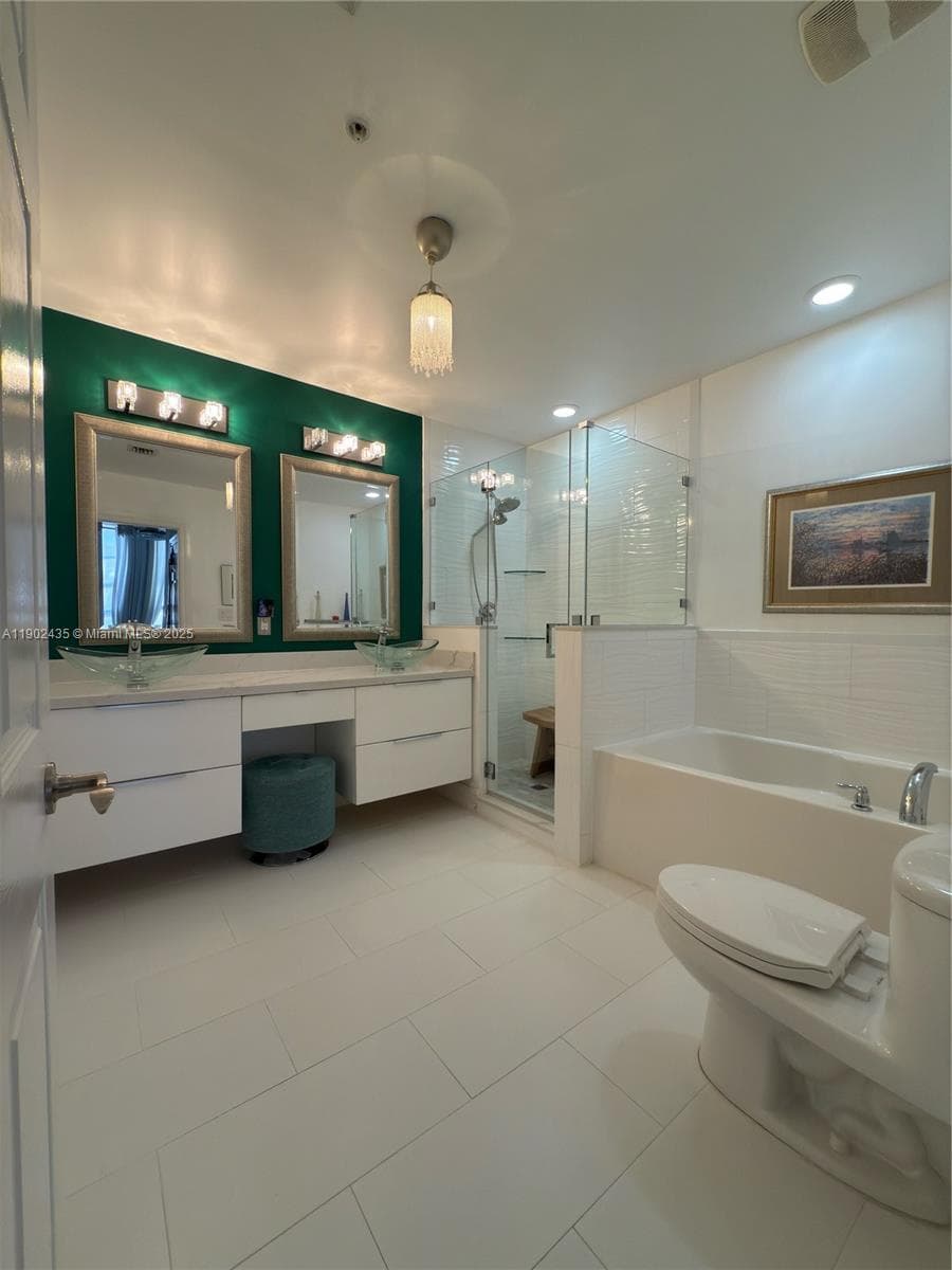 3001 NE 185th St # 532, Aventura, FL 33180 photo 4