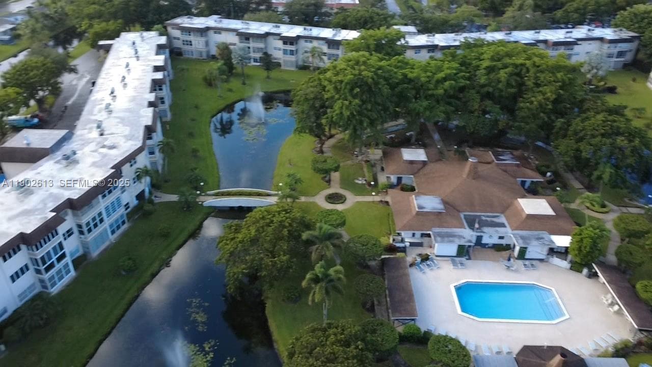 4700 NW 35TH ST # 602, Lauderdale Lakes, FL 33319 photo 4