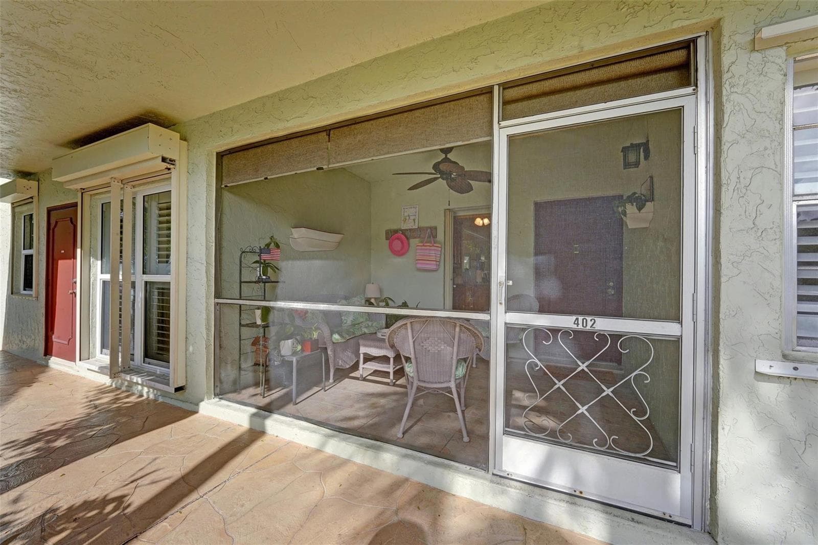 860 SE 6th Avenue # 402, Deerfield Beach, FL 33441 photo 2