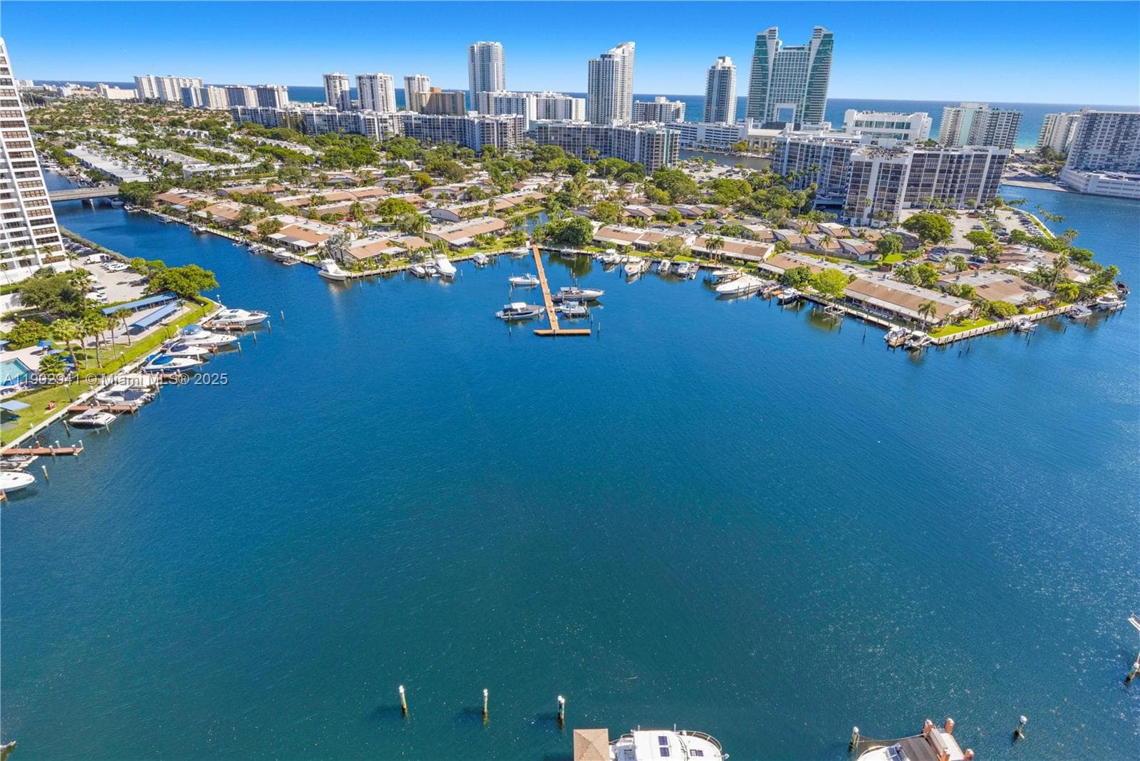 300 Three Islands Blvd # PH2A, Hallandale Beach, FL 33009 photo 2