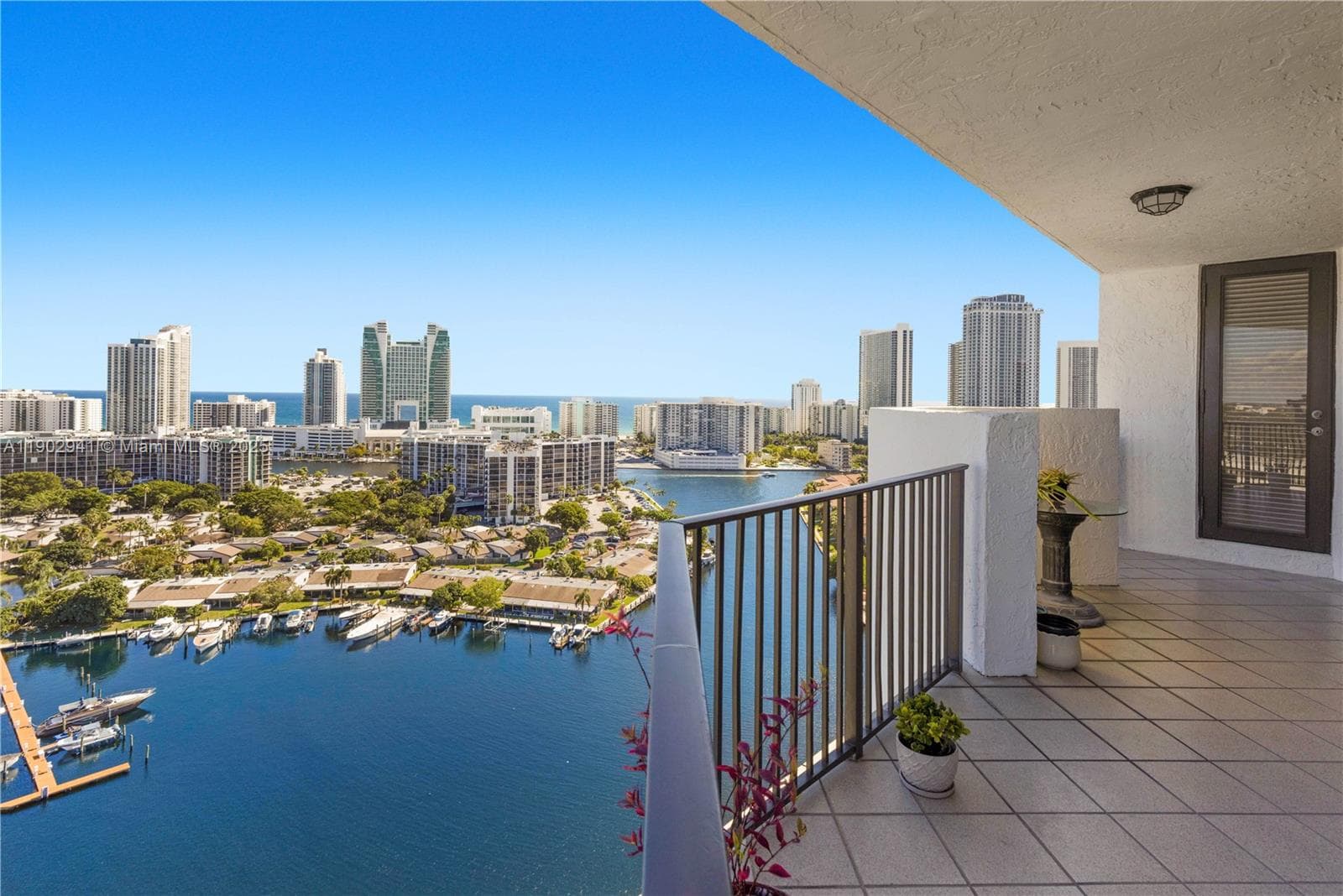 300 Three Islands Blvd # PH2A, Hallandale Beach, FL 33009 photo 5