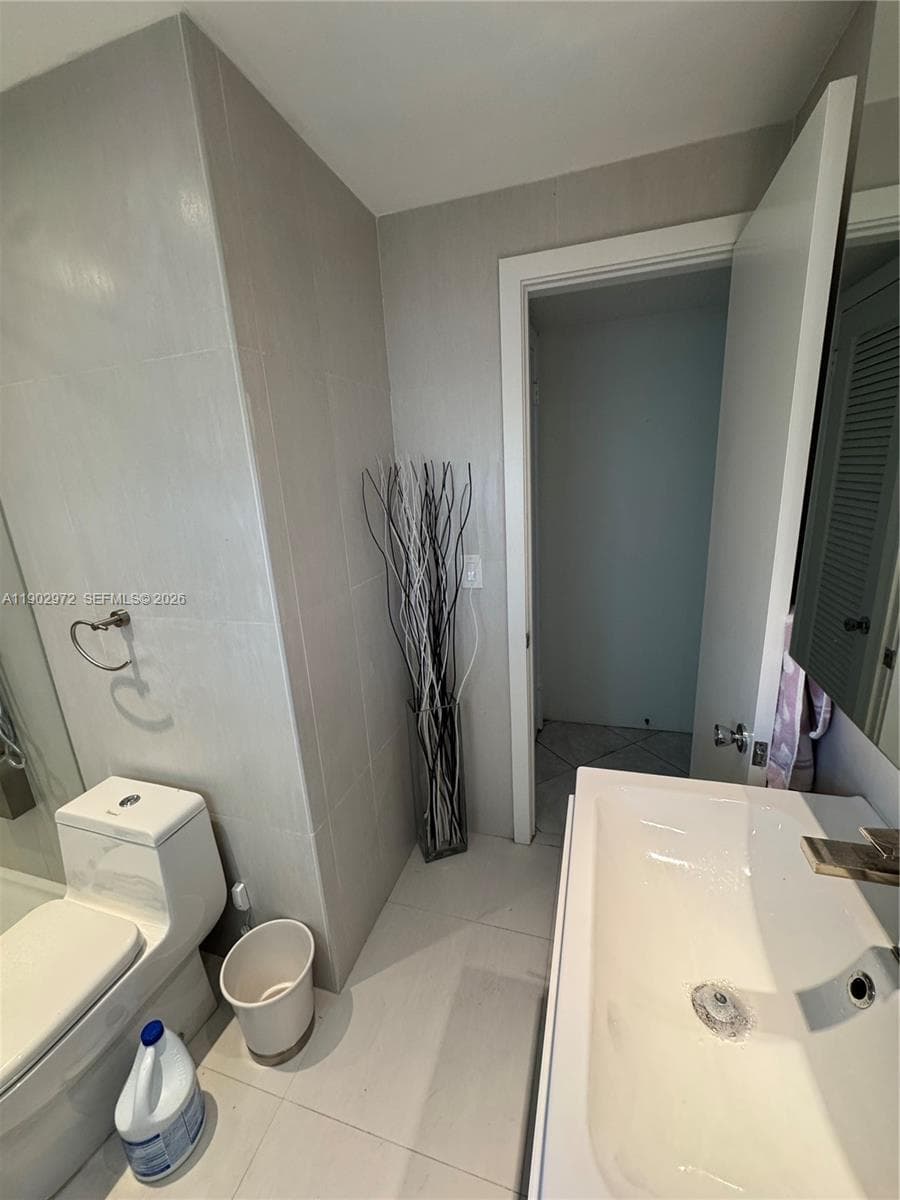 1501 Arthur St # 1, Hollywood, FL 33020 photo 5
