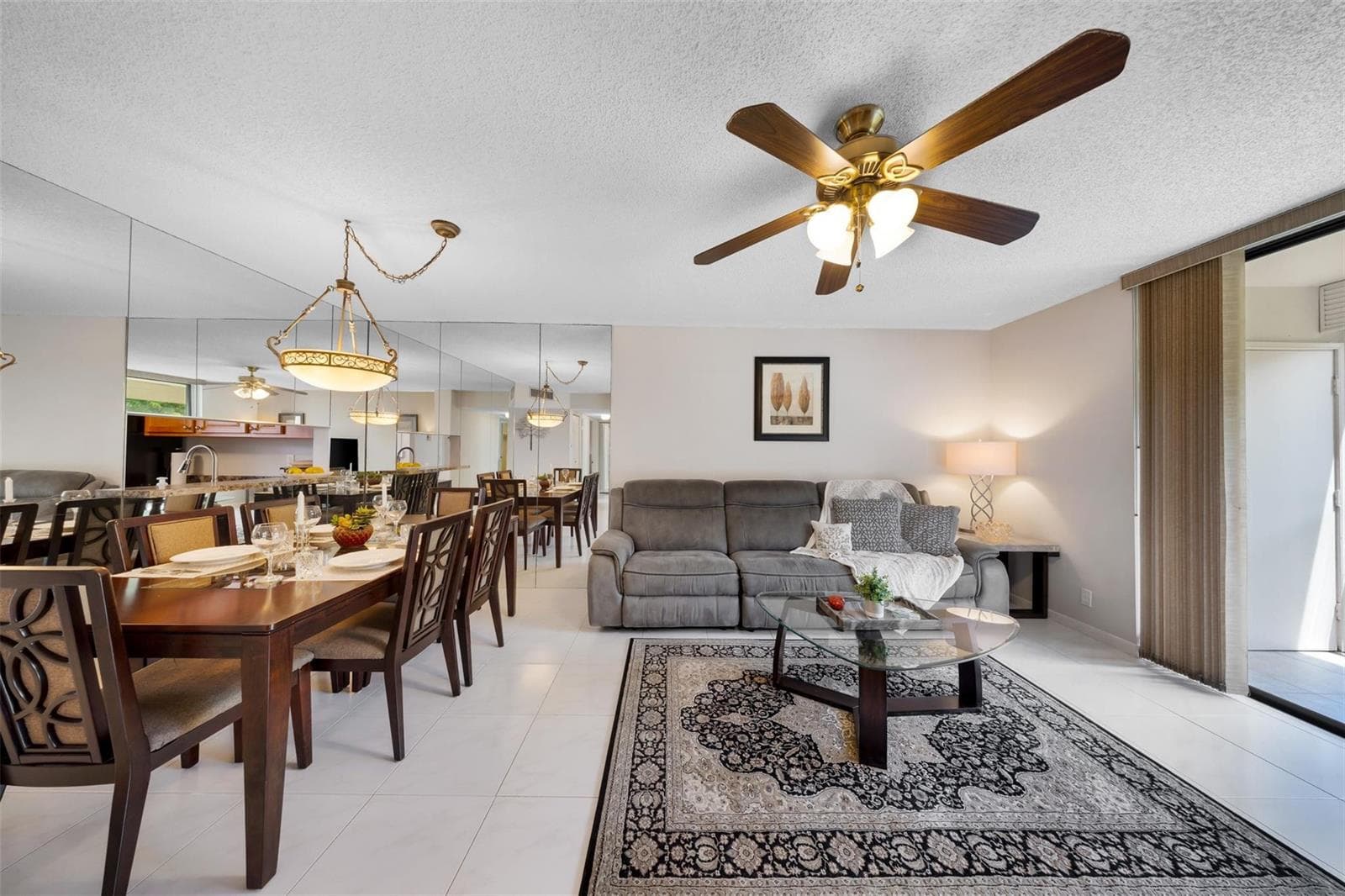 5250 Las Verdes Circle # 317, Delray Beach, FL 33484 photo 3