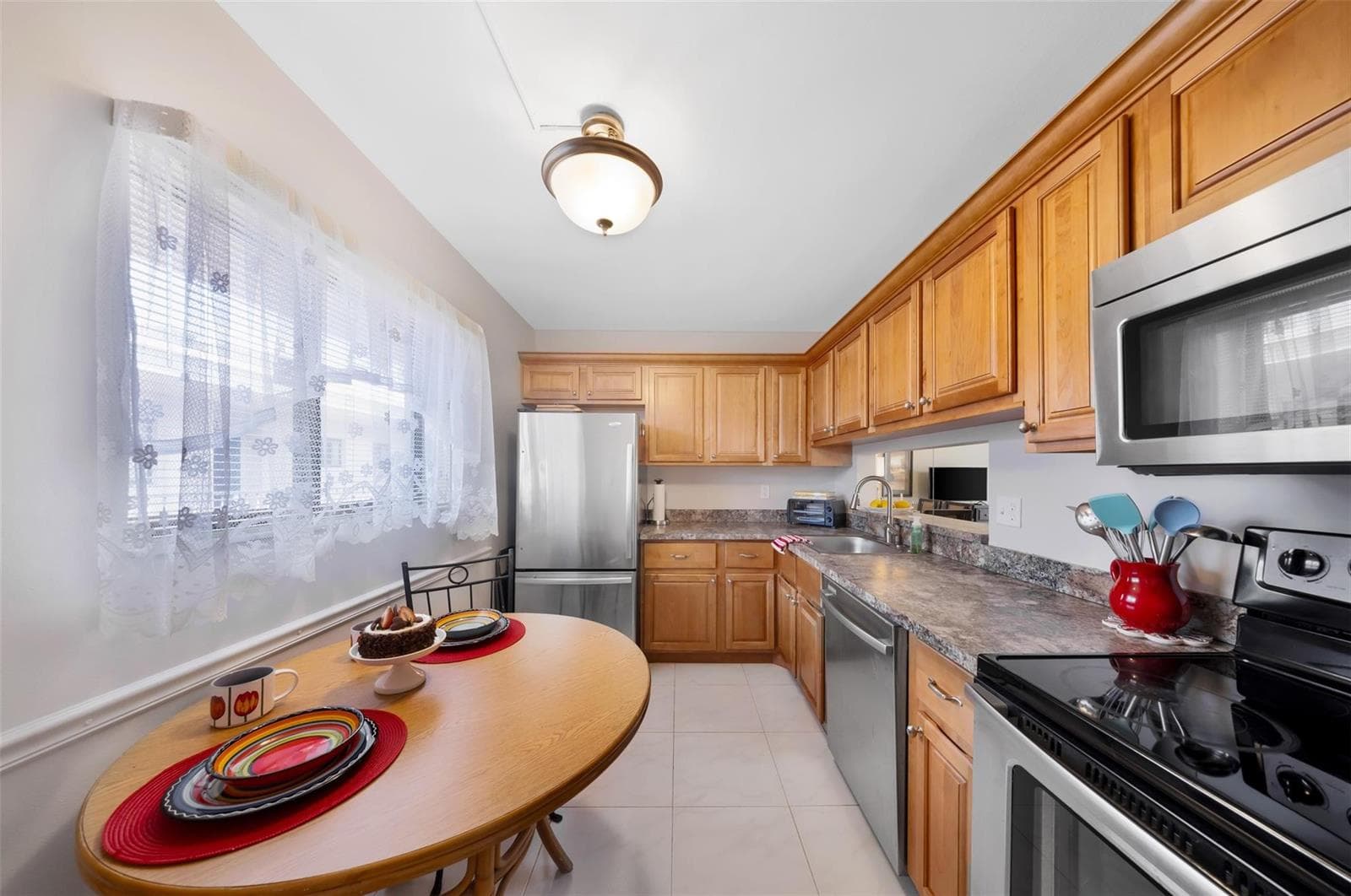5250 Las Verdes Circle # 317, Delray Beach, FL 33484 photo 4