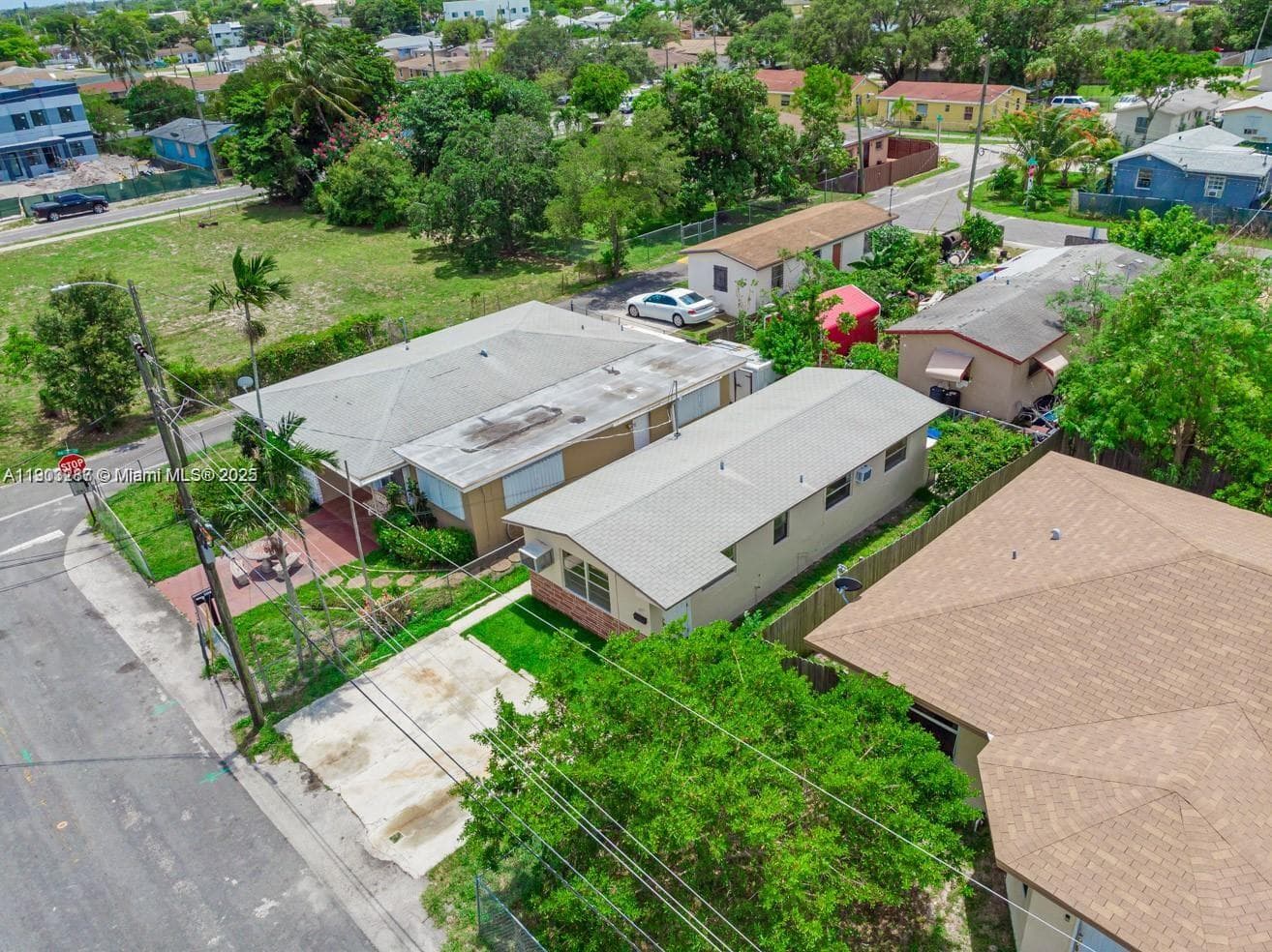 805 NW 3rd Ter # 1, Hallandale Beach, FL 33009 photo 5