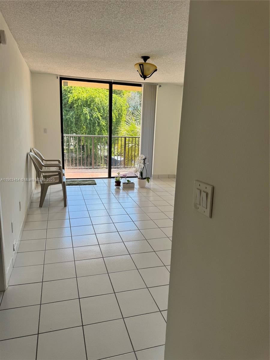 14401 N Kendall Dr # 303N, Miami, FL 33186 photo 2