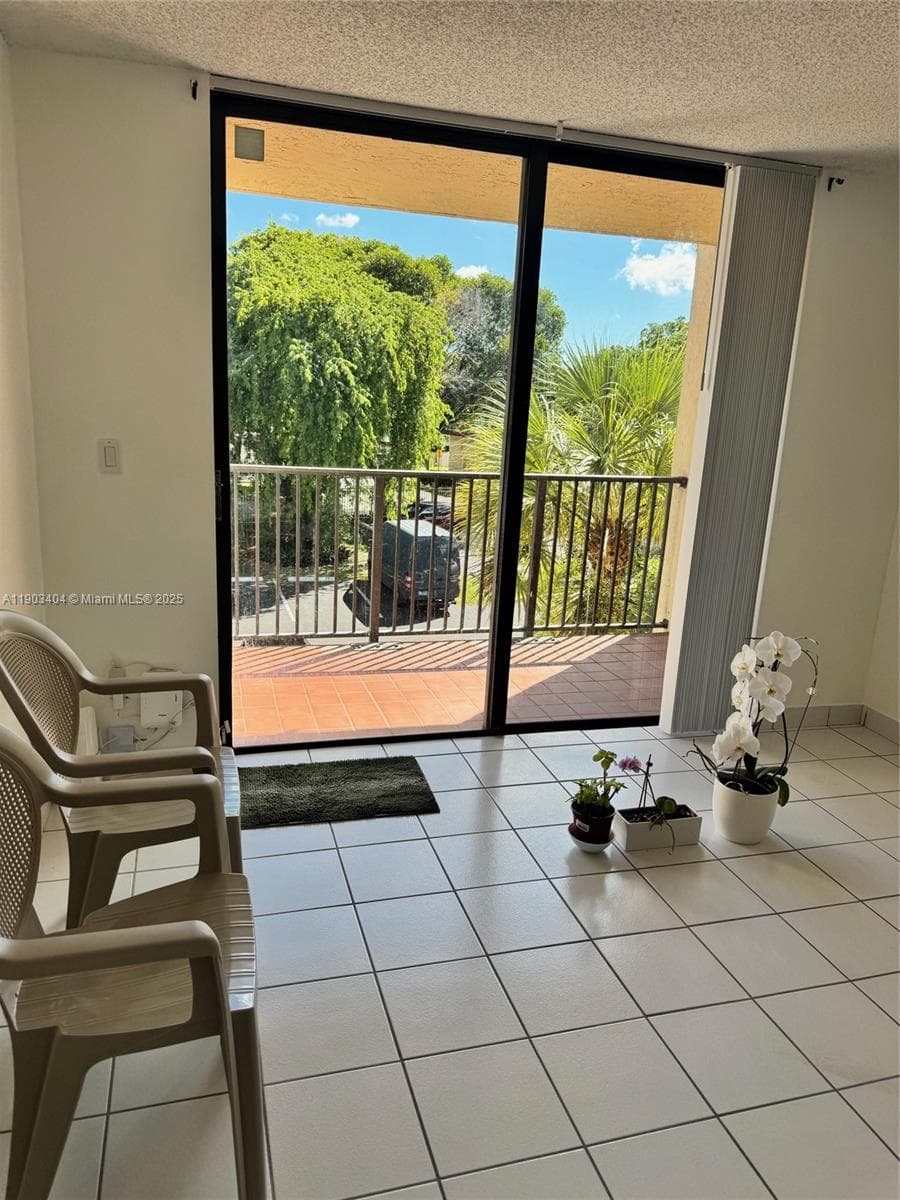 14401 N Kendall Dr # 303N, Miami, FL 33186 photo 5