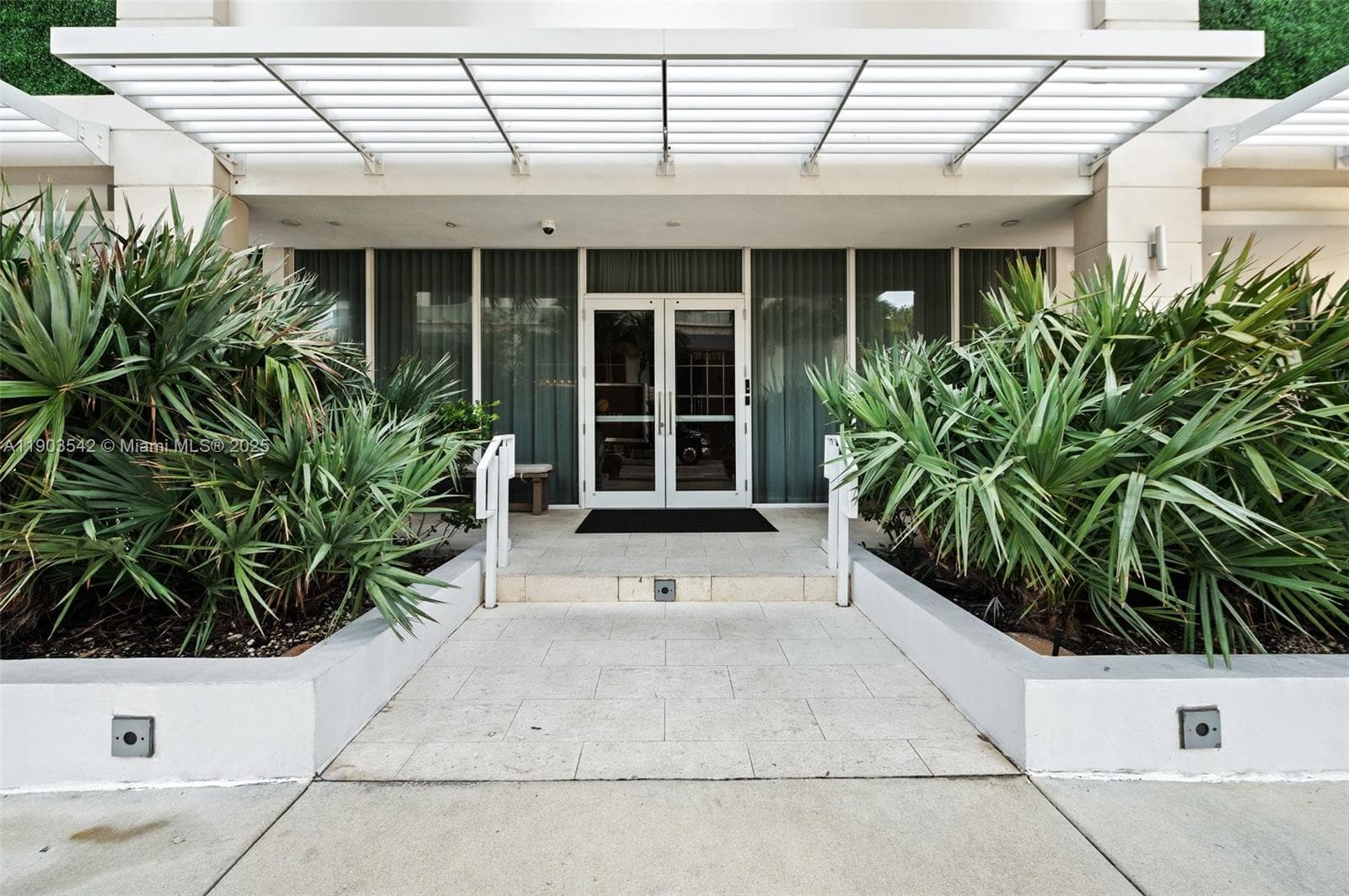 401 N Birch Rd # 505, Fort Lauderdale, FL 33304 photo 4