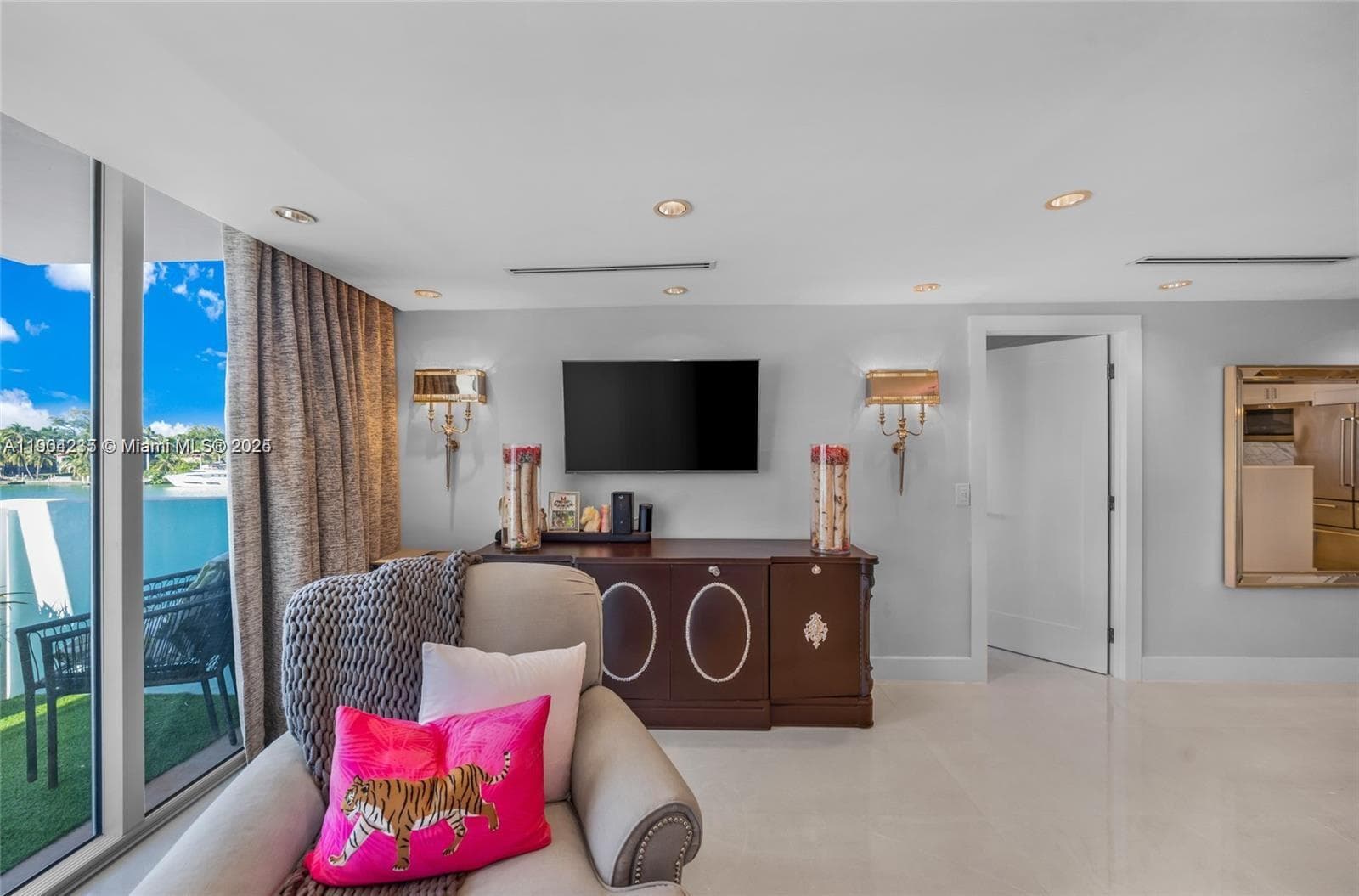 5838 Collins Ave # 2F, Miami Beach, FL 33140 photo 4