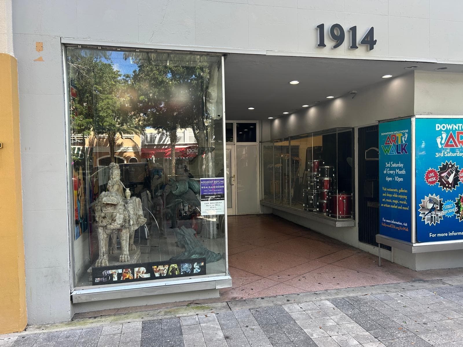 1914 Hollywood Boulevard, Hollywood, FL 33020