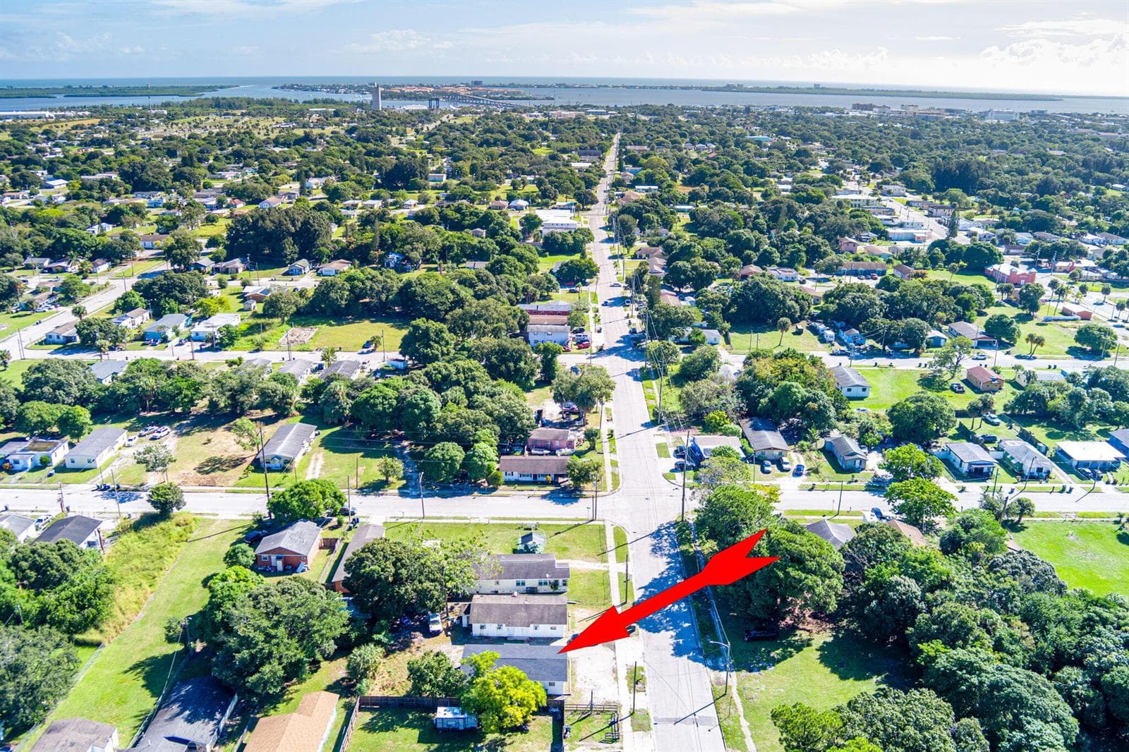 2108 Avenue E, Fort Pierce, FL 34950 photo 2