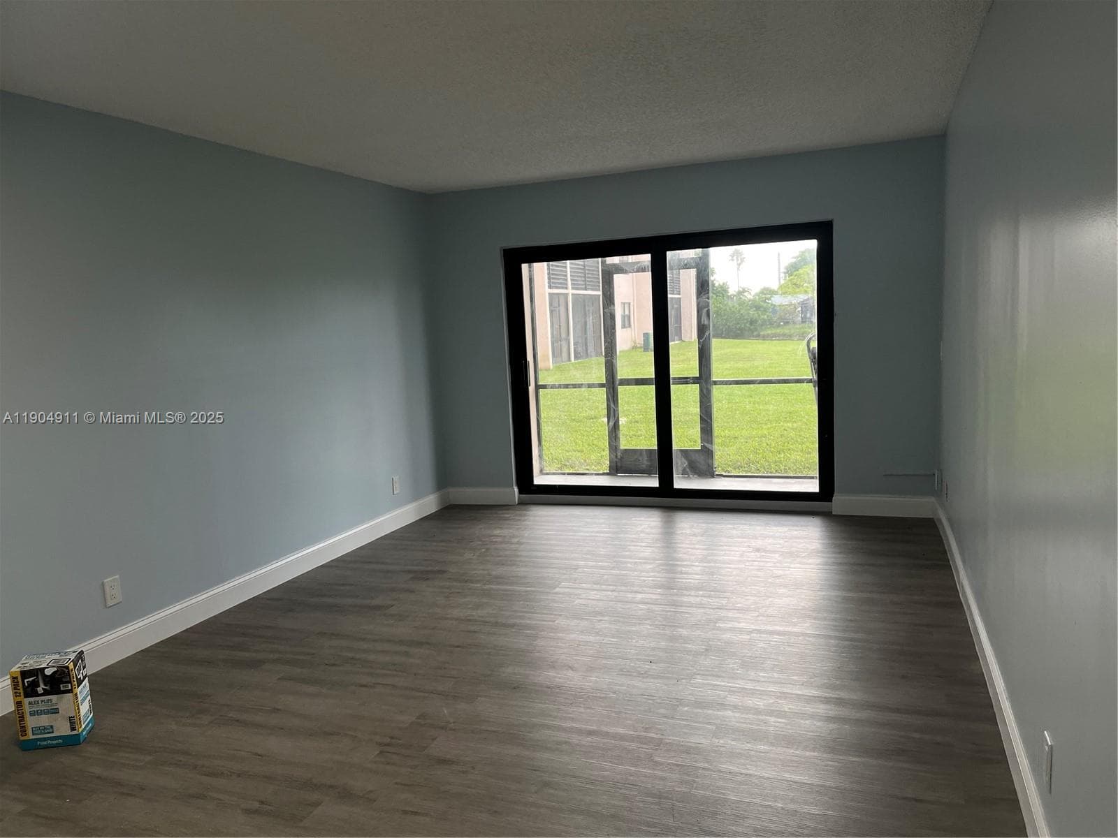 10466 Sunrise Lakes Blvd # 108, Sunrise, FL 33322 photo 3