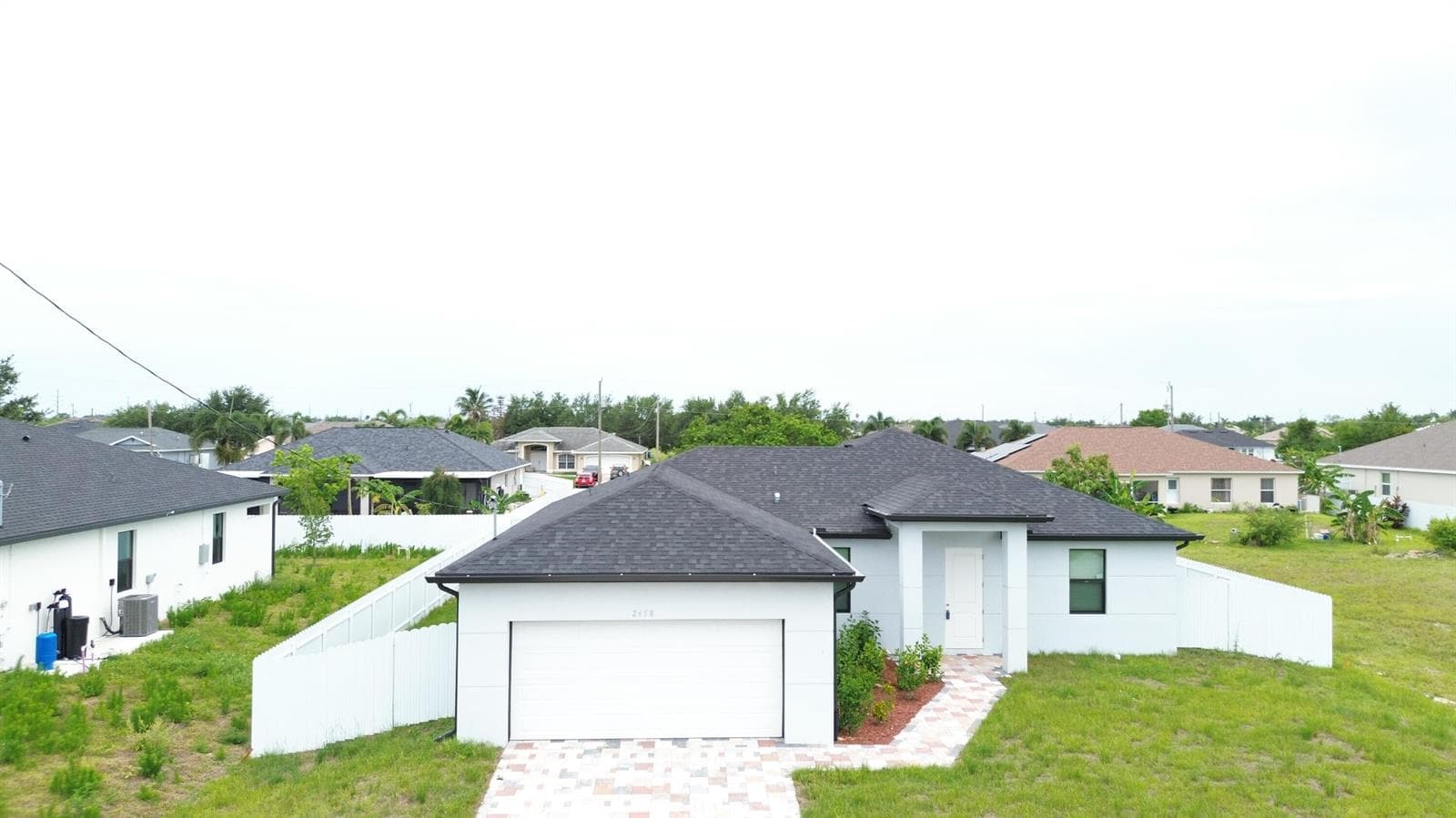 2458 NW 9th Ter Terrace, Cape Coral, FL 33993 photo 2