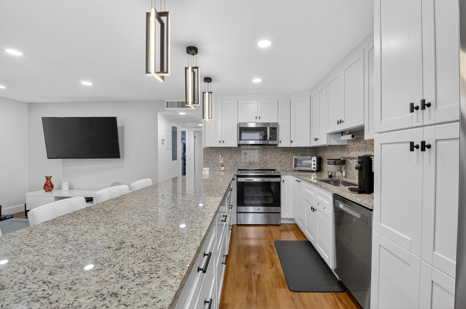 3005 Guildford A, Boca Raton, FL 33434 photo 5
