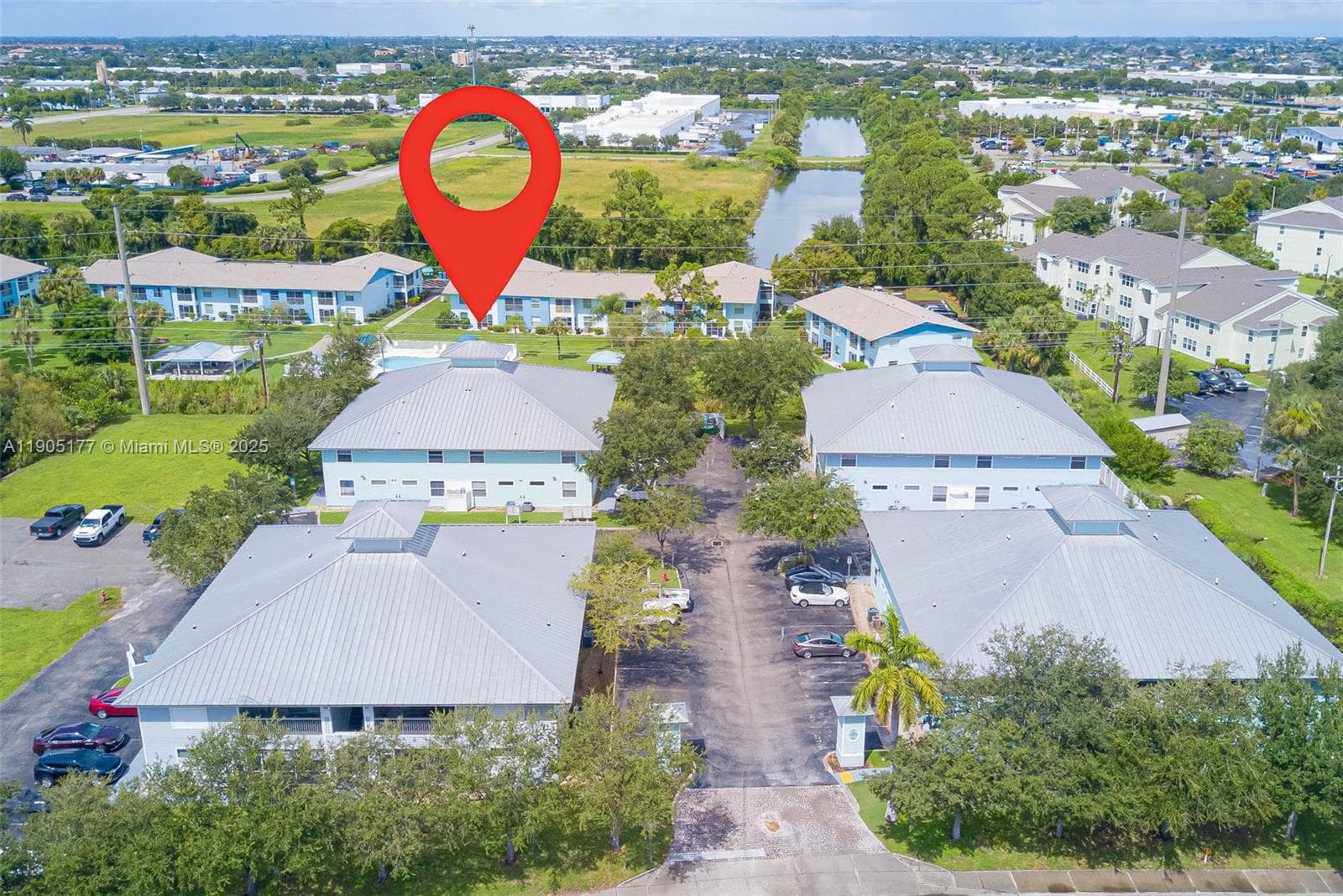 1050 Hancock Creek South Blvd # 203, Cape Coral, FL 33909 photo 2