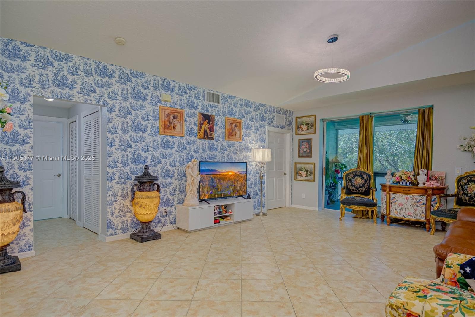 1050 Hancock Creek South Blvd # 203, Cape Coral, FL 33909 photo 3