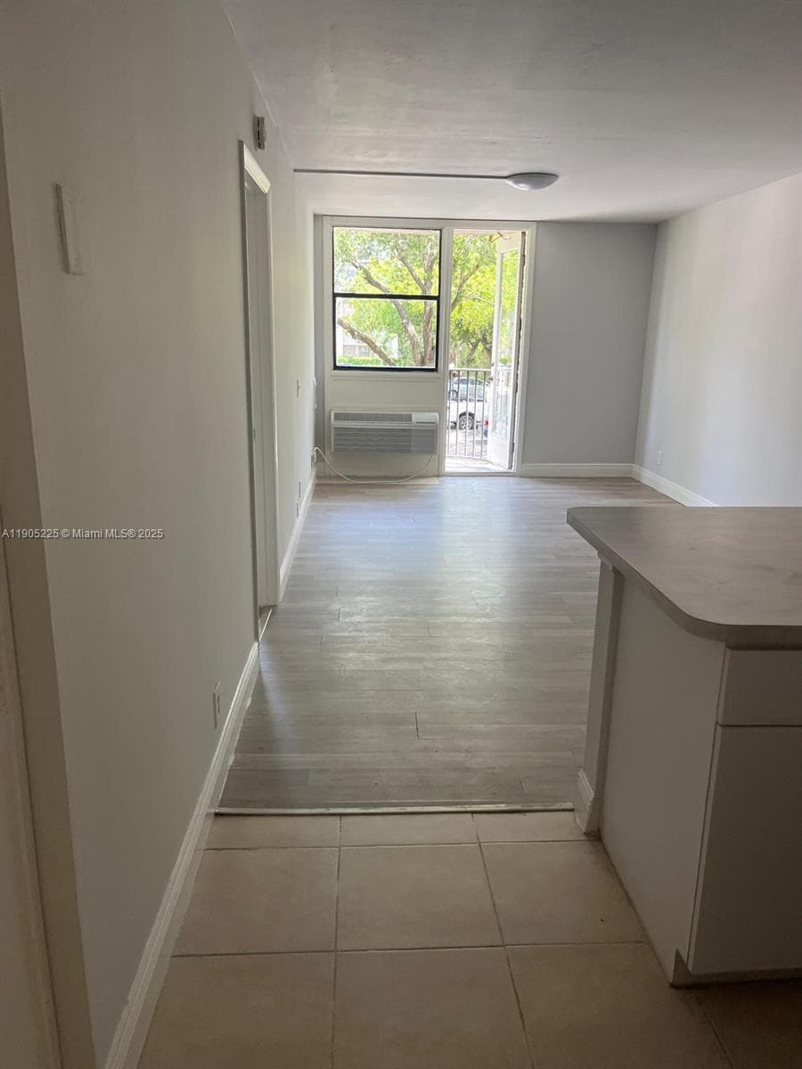 2701 Riverside Dr # 203-B, Coral Springs, FL 33065 photo 4