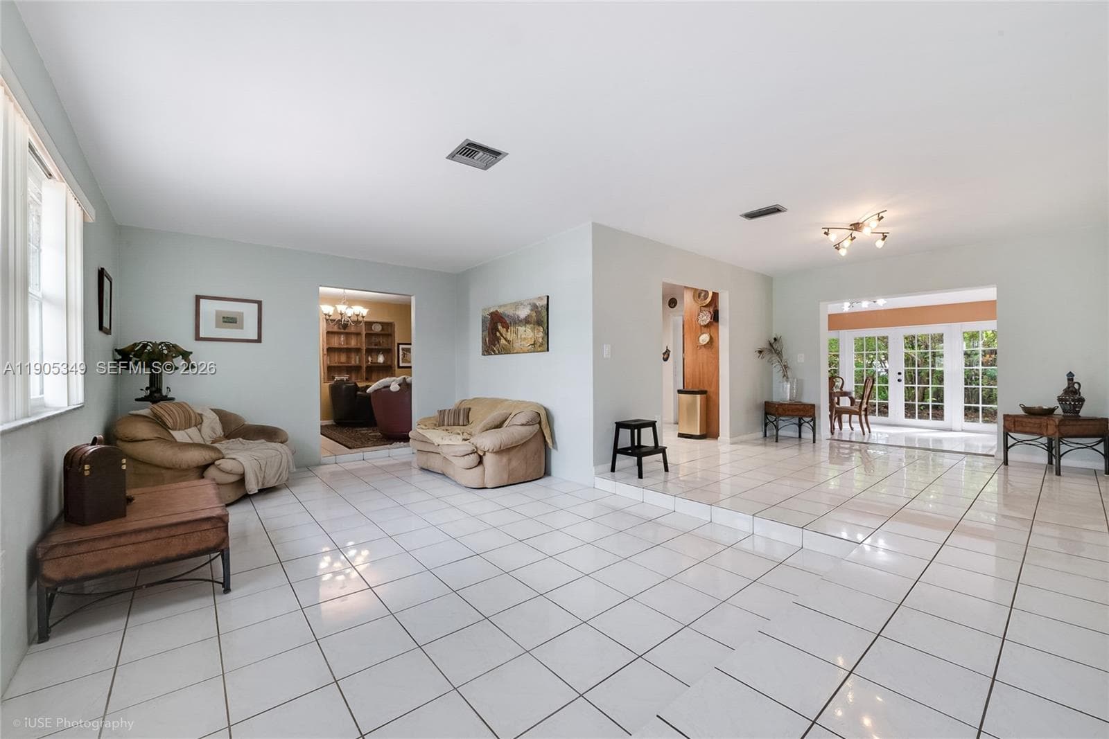 9500 SW 79th St, Miami, FL 33173 photo 2