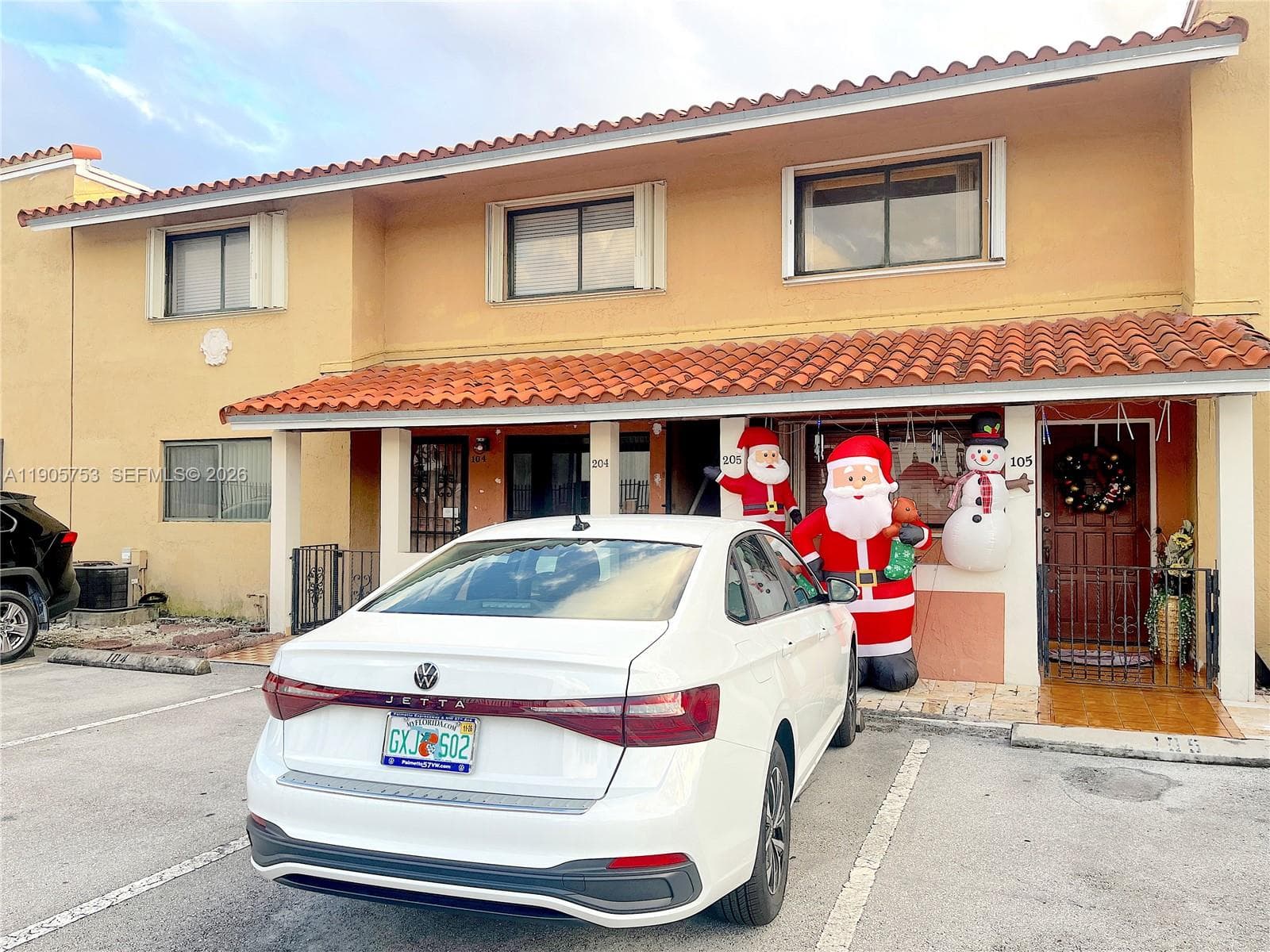 2740 W 63rd St # 104, Hialeah, FL 33016 photo 2