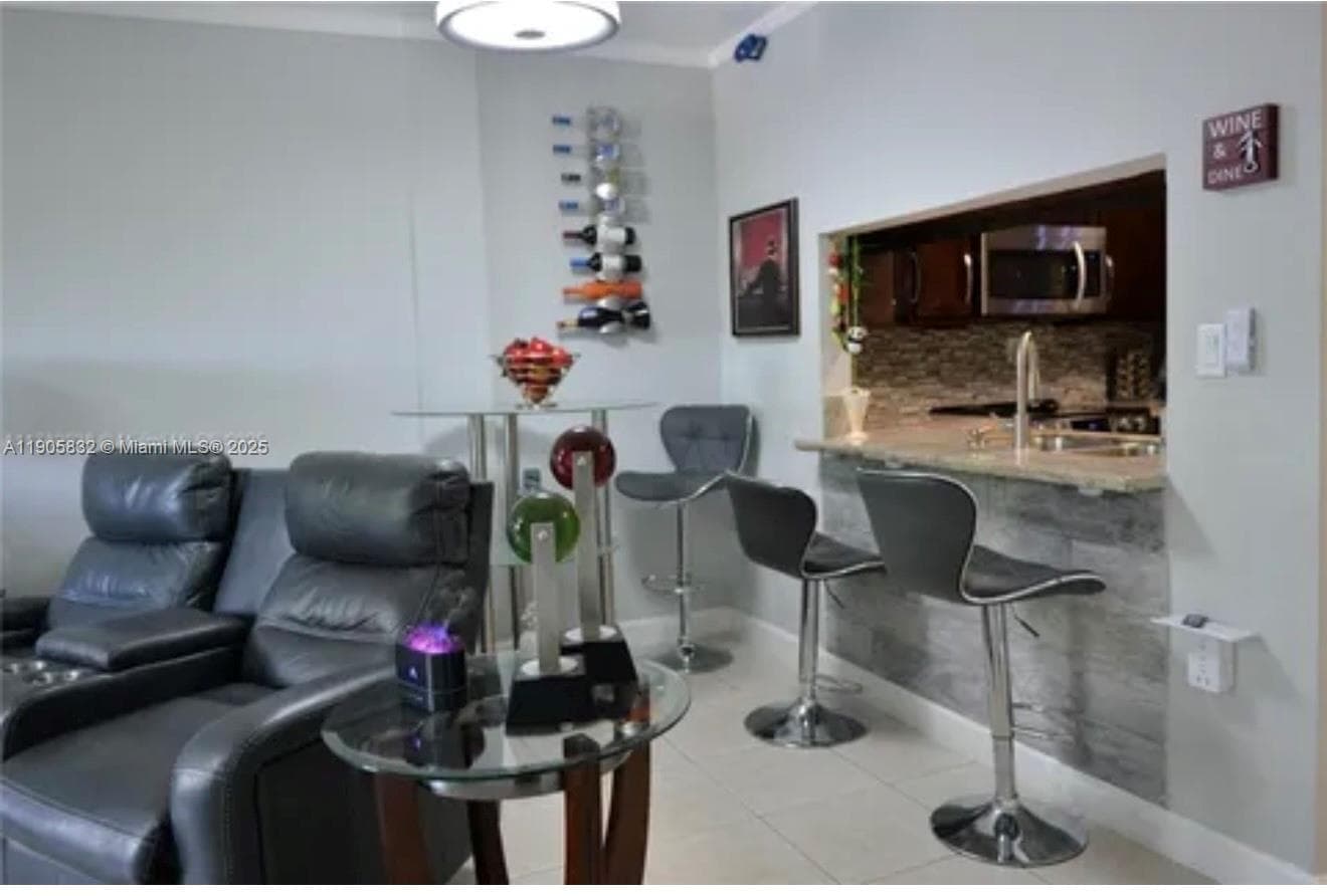 10900 SW 104th St # 314, Miami, FL 33176 photo 5