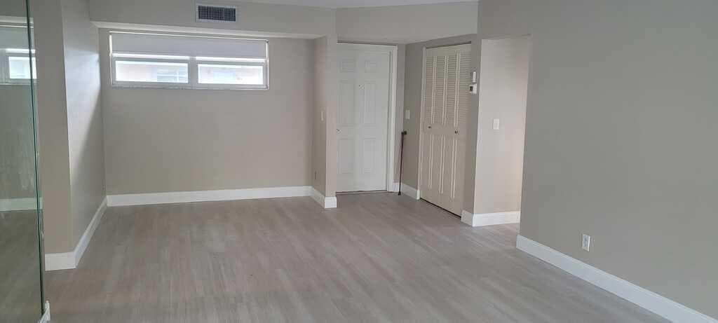 19 Colonial Club Drive # 200, Boynton Beach, FL 33435 photo 4
