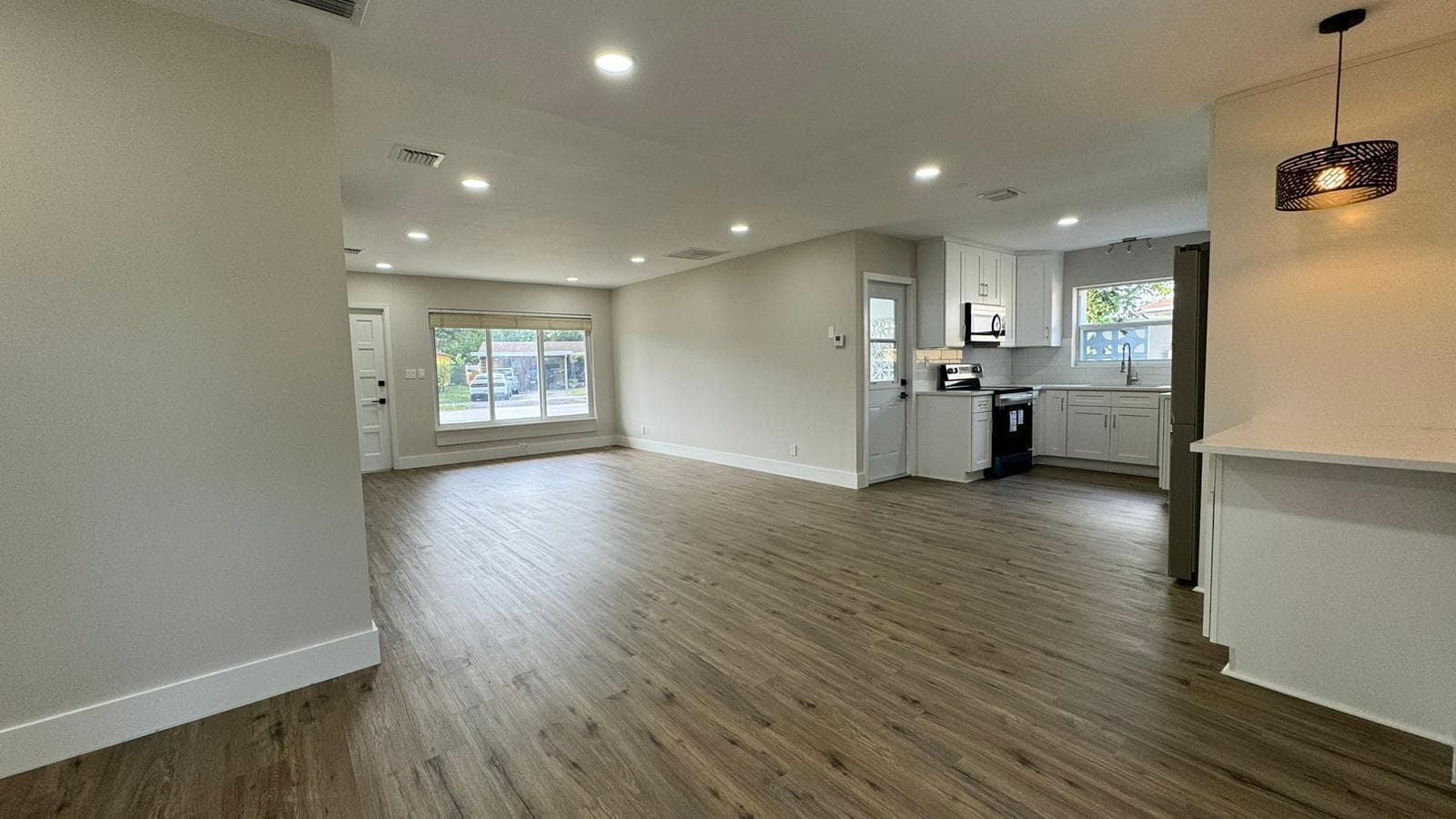 2008 NW 10th Avenue, Fort Lauderdale, FL 33311 photo 3