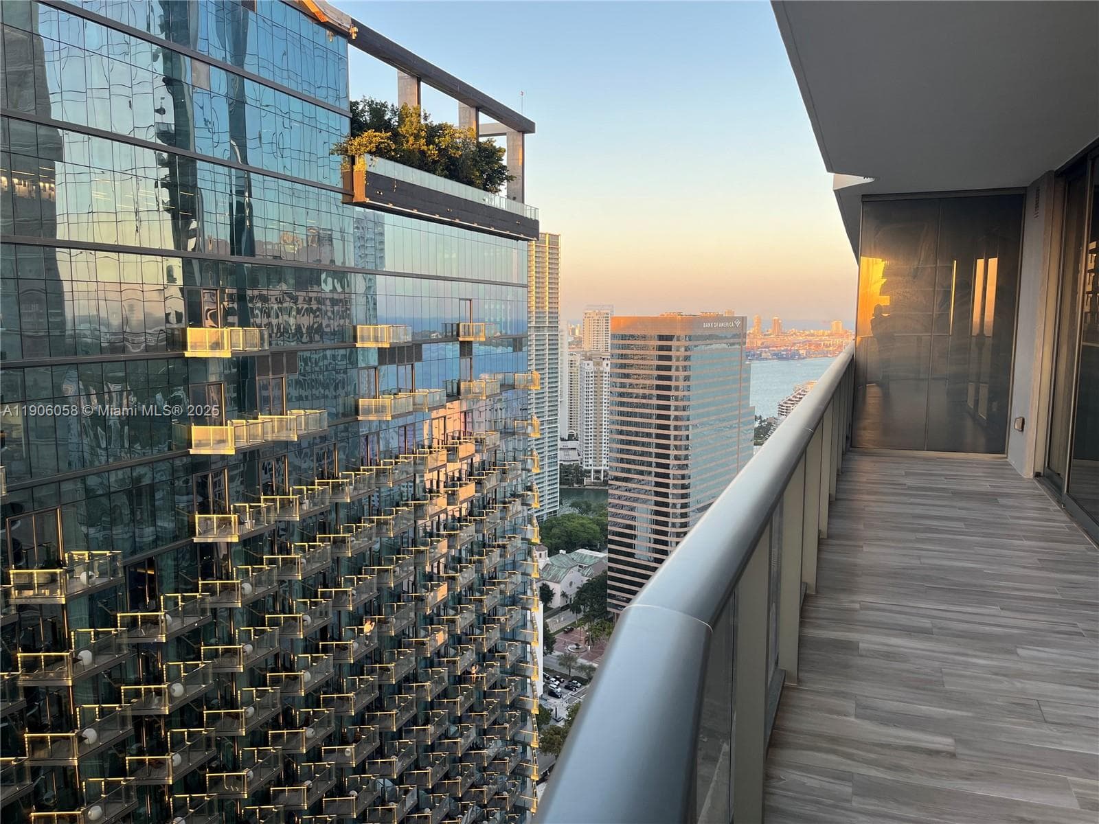 801 S Miami Ave # 4309, Miami, FL 33130 photo 3