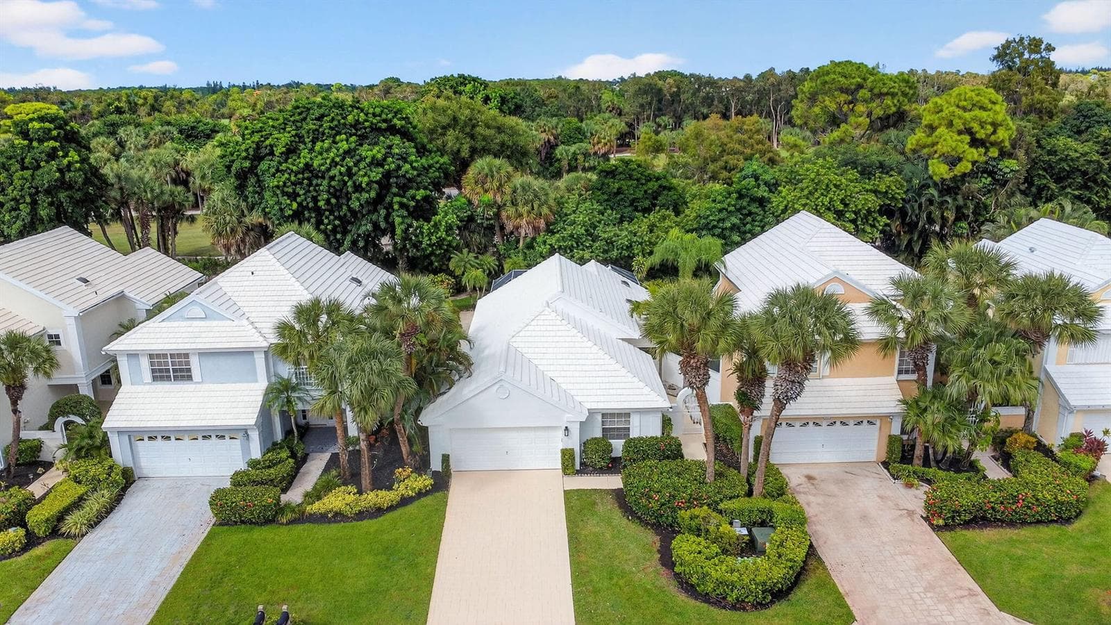 9333 Heathridge Drive, West Palm Beach, FL 33411 photo 3