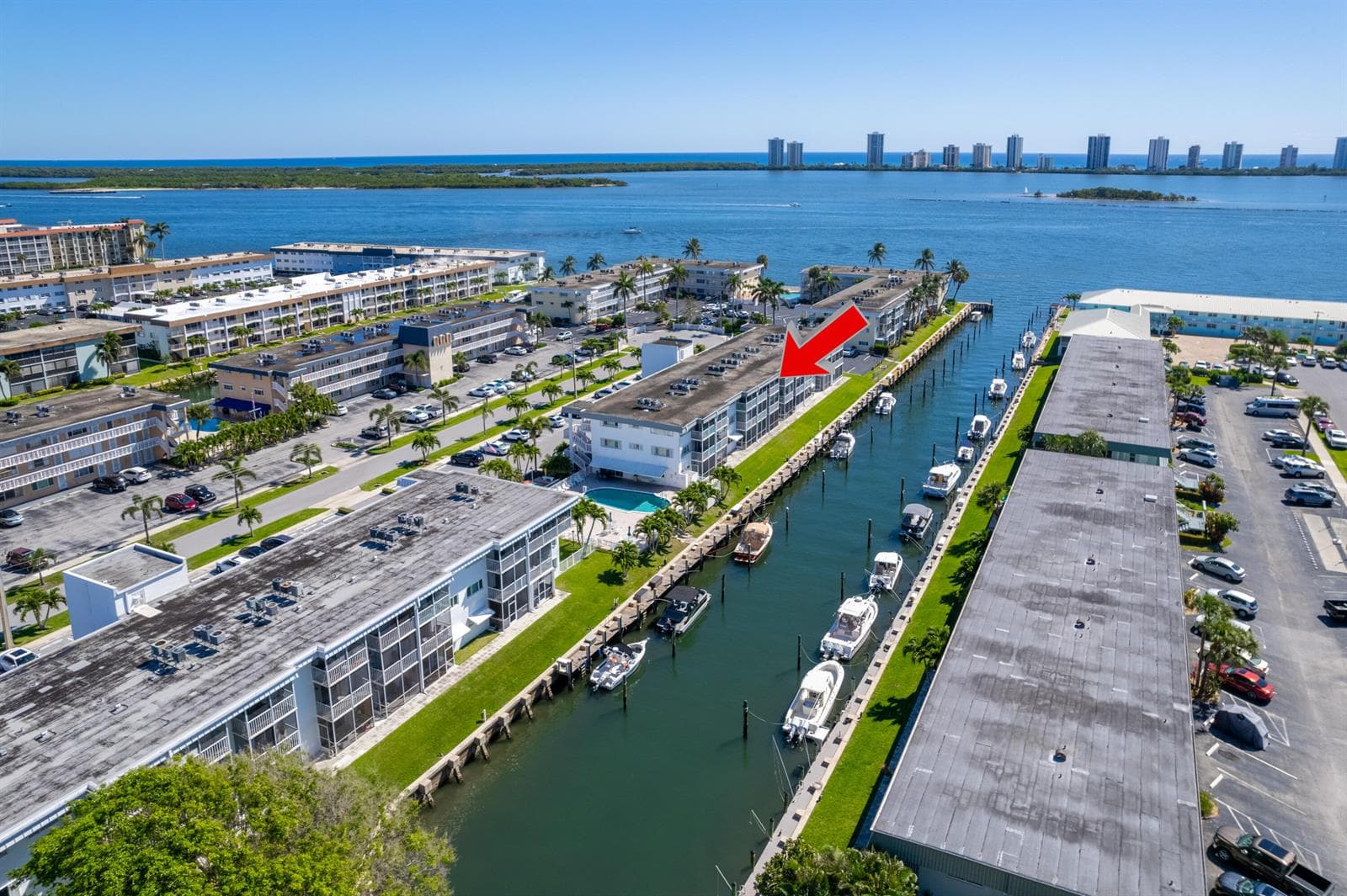 112 Doolen Court # 302, North Palm Beach, FL 33408 photo 2