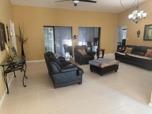 10298 Greentrail Drive N, Boynton Beach, FL 33436 photo 3