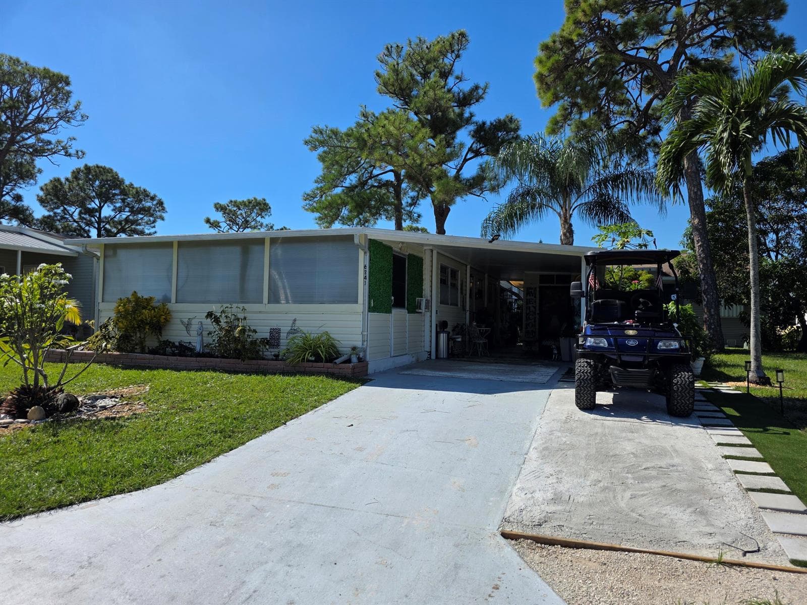 6241 Elm Lane, Lantana, FL 33462 photo 2
