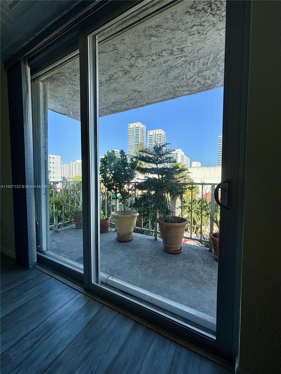 6801 Indian Creek Dr # 402, Miami Beach, FL 33141 photo 5