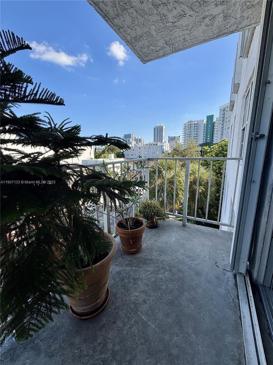 6801 Indian Creek Dr # 402, Miami Beach, FL 33141 photo 4