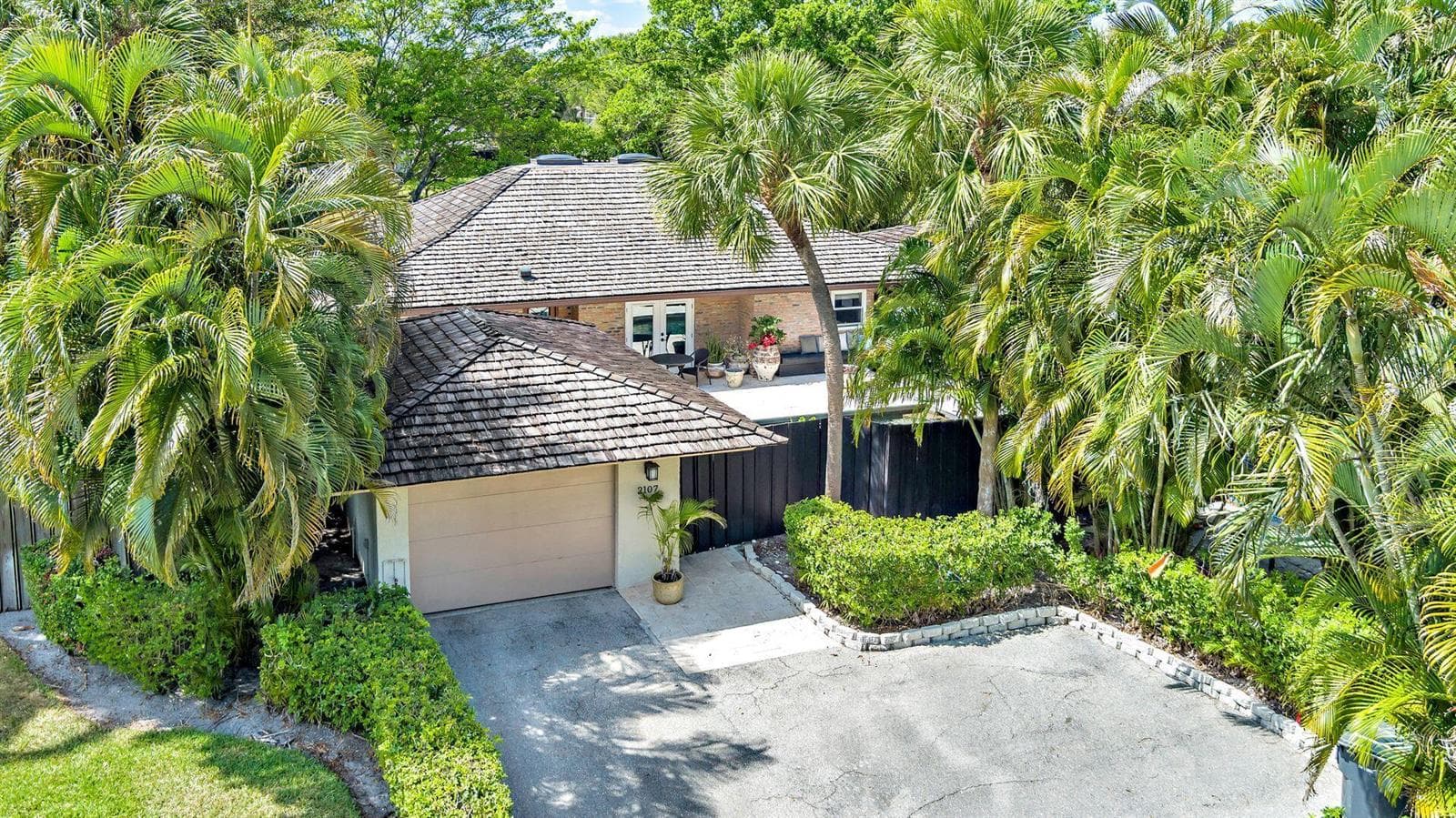 2107 Wightman Drive, Wellington, FL 33414 photo 2
