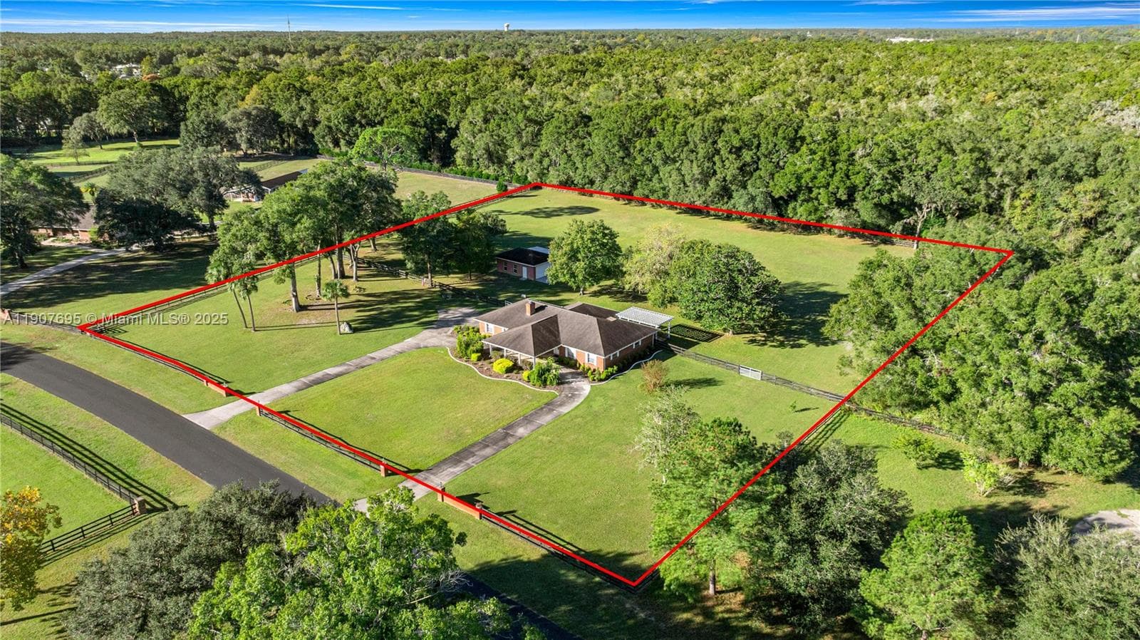 9812 SW 74 Ave, Ocala, FL 34476 photo 4