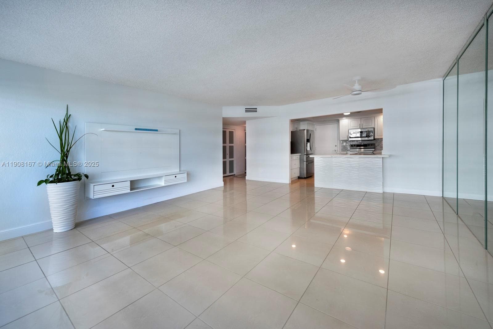 4010 Galt Ocean Dr # 815, Fort Lauderdale, FL 33308 photo 3