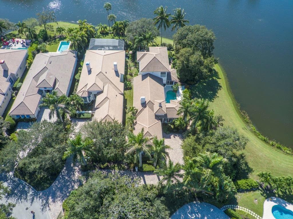 1209 Islander Way, Indian River Shores, FL 32963 photo 2