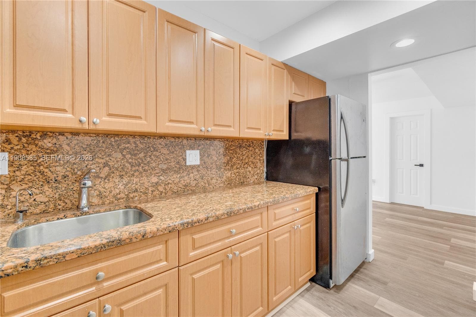 4709 NW 7th St # 204-9, Miami, FL 33126 photo 3