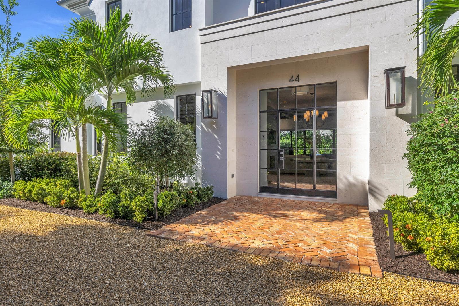 44 S Beach Road, Jupiter Island, FL 33455 photo 4