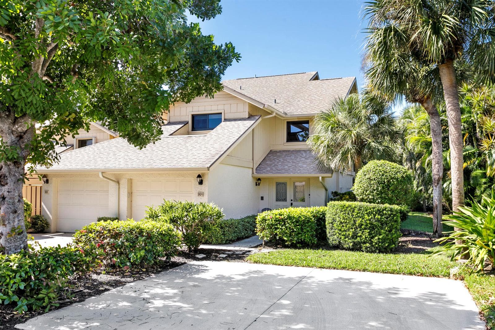 17137 Waterbend Drive # 201, Jupiter, FL 33477 photo 3