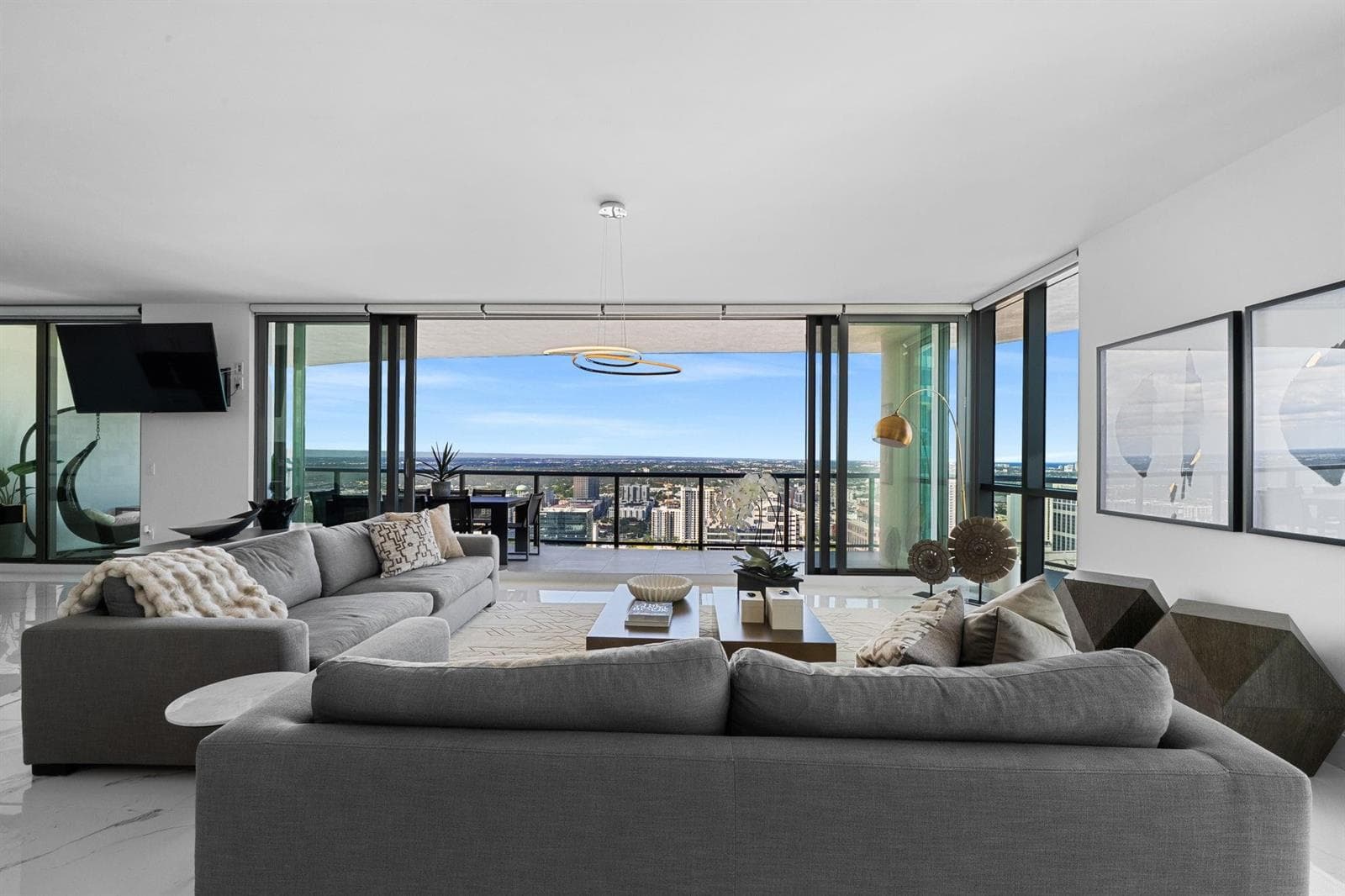 100 E Las Olas Boulevard # 4001, Fort Lauderdale, FL 33301 photo 2