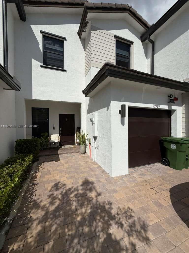 15929 SW 2nd Pl, Pembroke Pines, FL 33027 photo 2