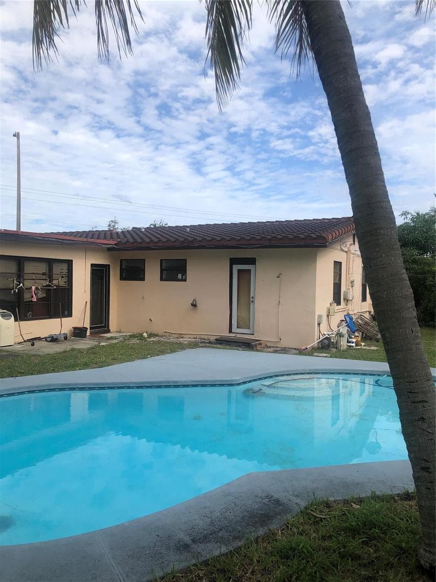 1100 NW 19th Street, Fort Lauderdale, FL 33311 photo 4