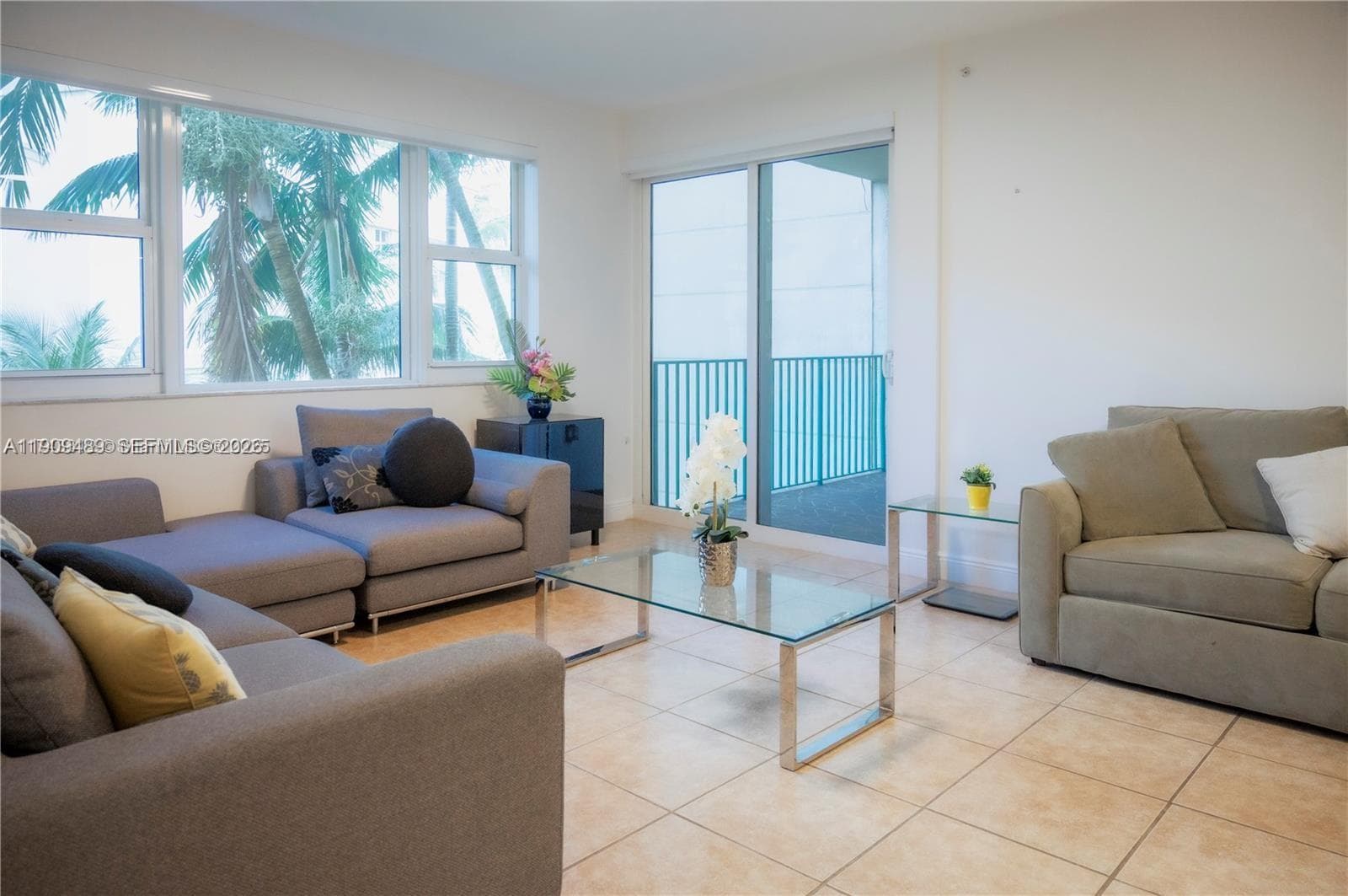 19900 E Country Club Dr # 318, Aventura, FL 33180 photo 5