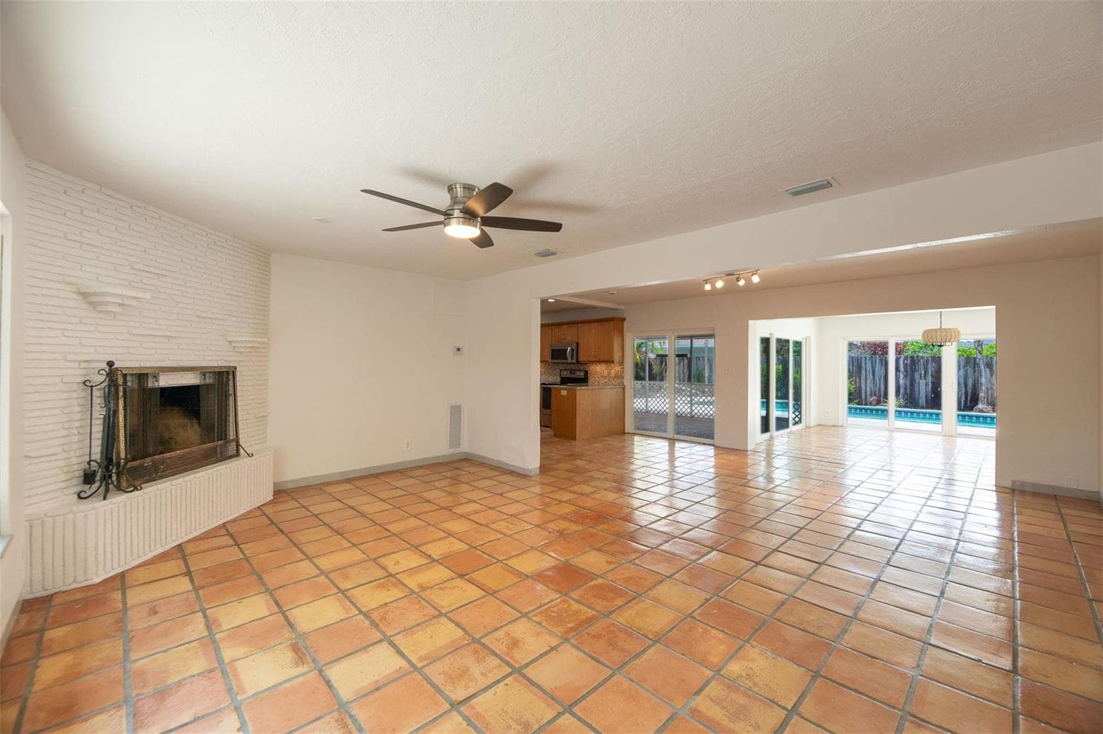 1623 NE 20th Street, Fort Lauderdale, FL 33305 photo 4