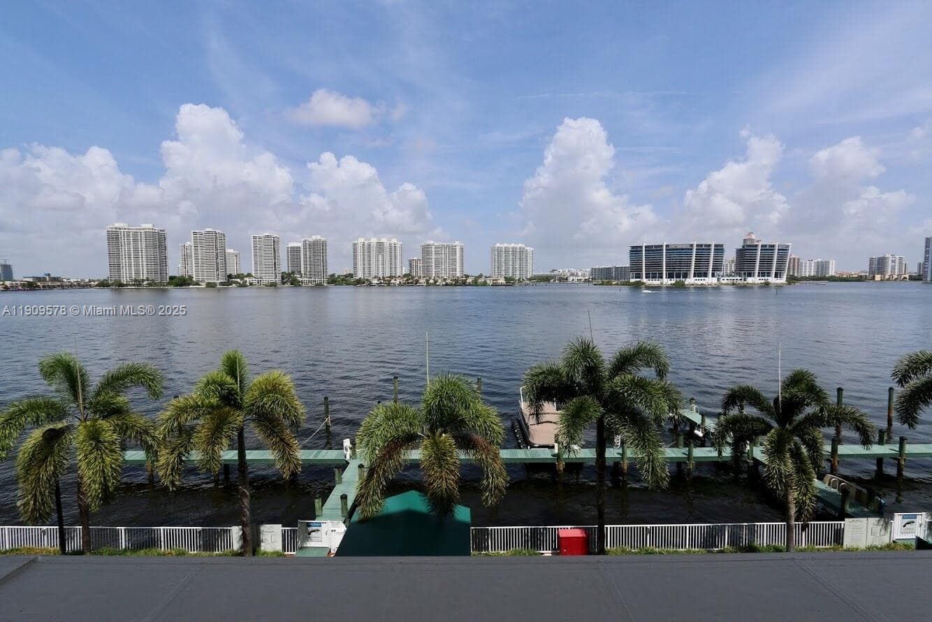 17800 N Bay Rd # 404, Sunny Isles Beach, FL 33160 photo 2