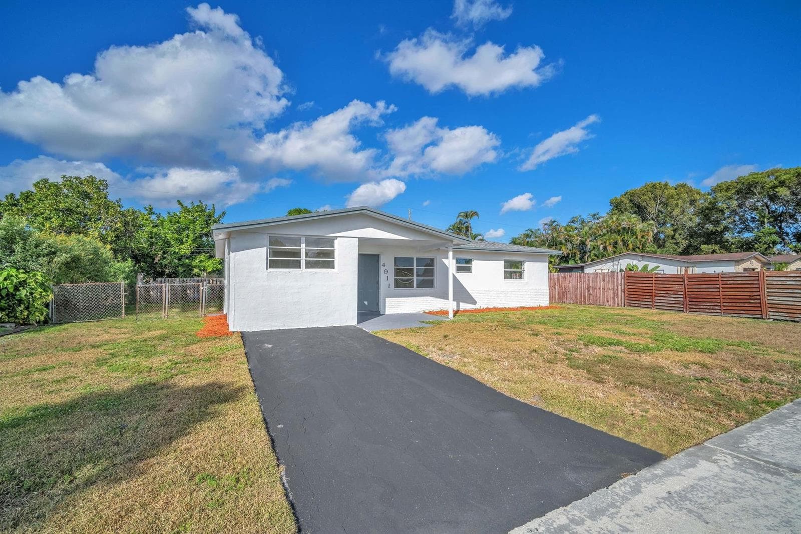 4911 NW 16th Street, Lauderhill, FL 33313 photo 3