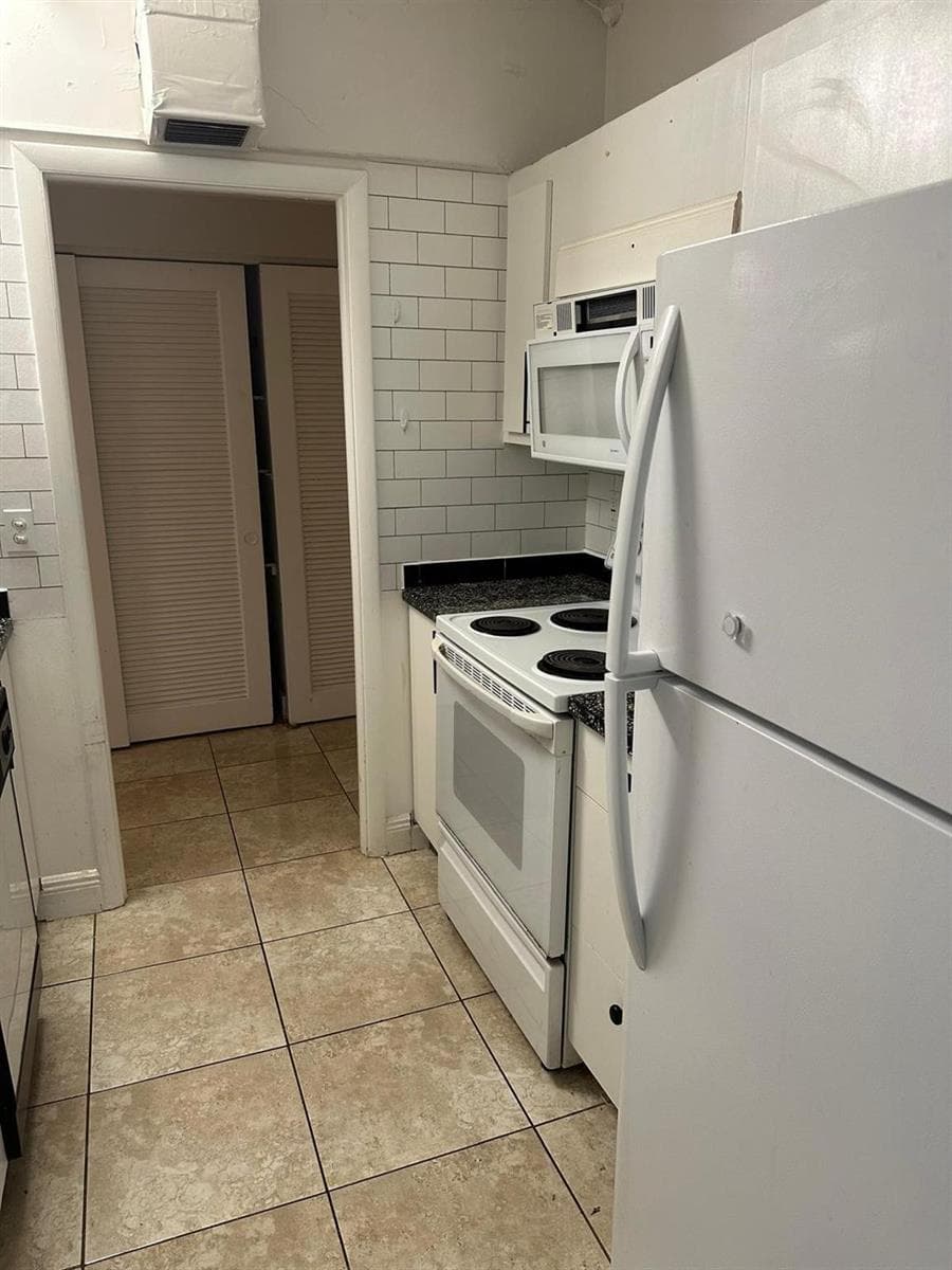 400 N Riverside Drive # 102, Pompano Beach, FL 33062 photo 3