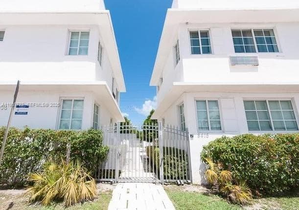 8415 Harding Ave # 5, Miami Beach, FL 33141 photo 3