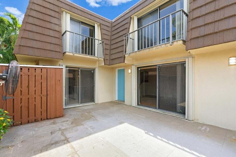 3960 August Drive, Lake Worth, FL 33461 photo 3